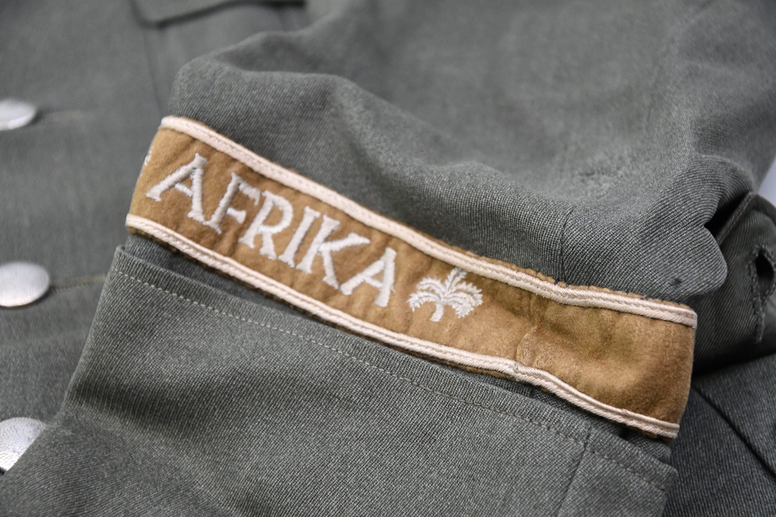 M36 army (Heer) medical doctor 'hauptarzt' Feldbluse with Afrika campaign cufftitle — image 10
