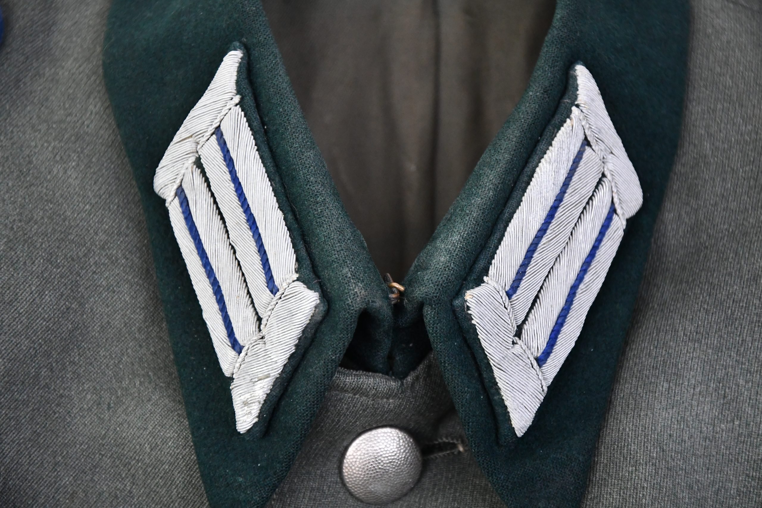 M36 army (Heer) medical doctor 'hauptarzt' Feldbluse with Afrika campaign cufftitle — image 15