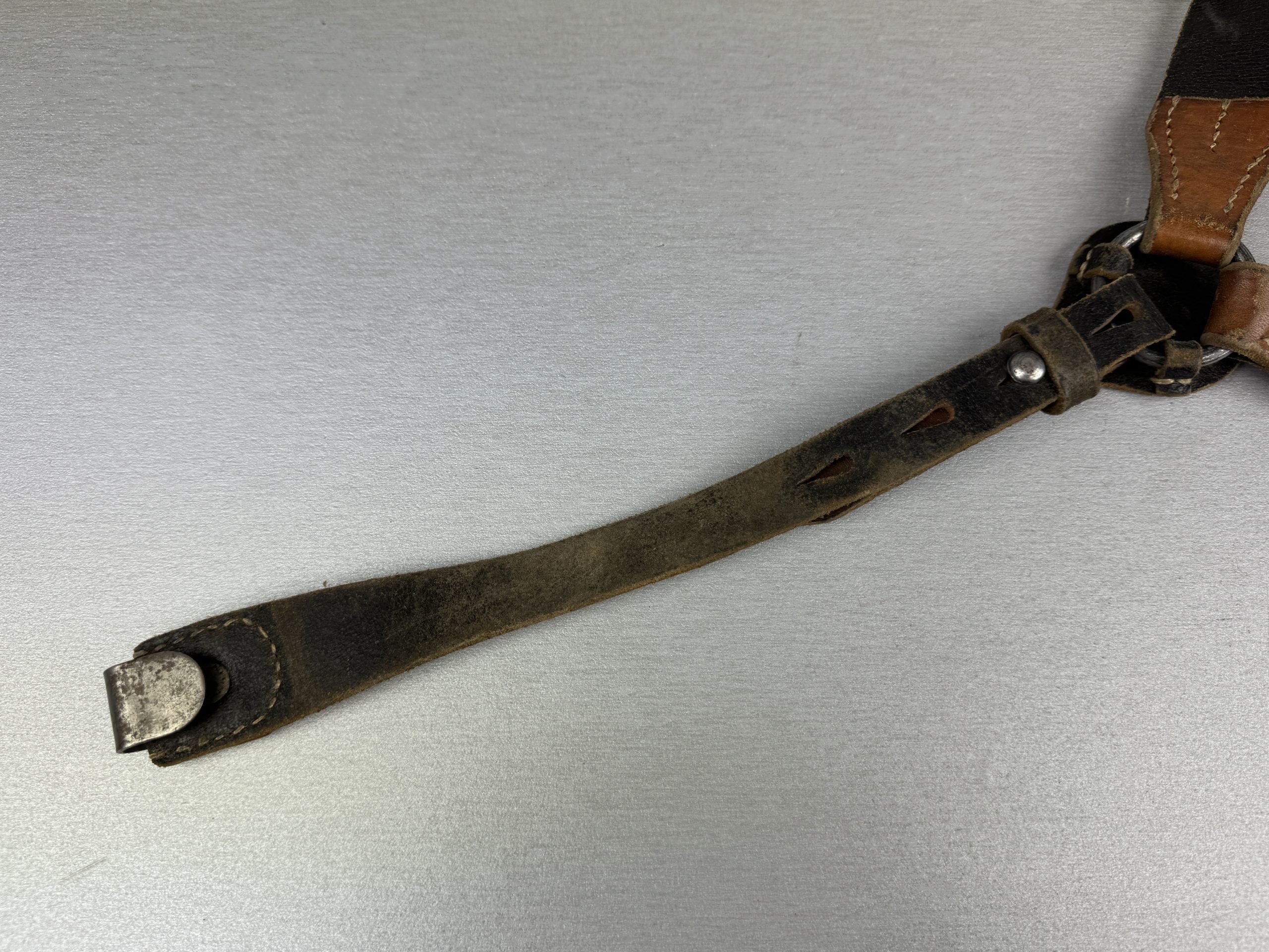 Wehrmacht leather Y-straps 'Koppeltragegestell' 1943 — image 9