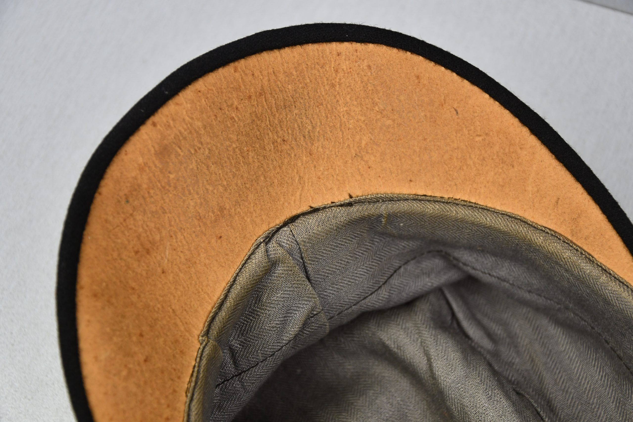 M43 Waffen-SS black panzer cap — image 10