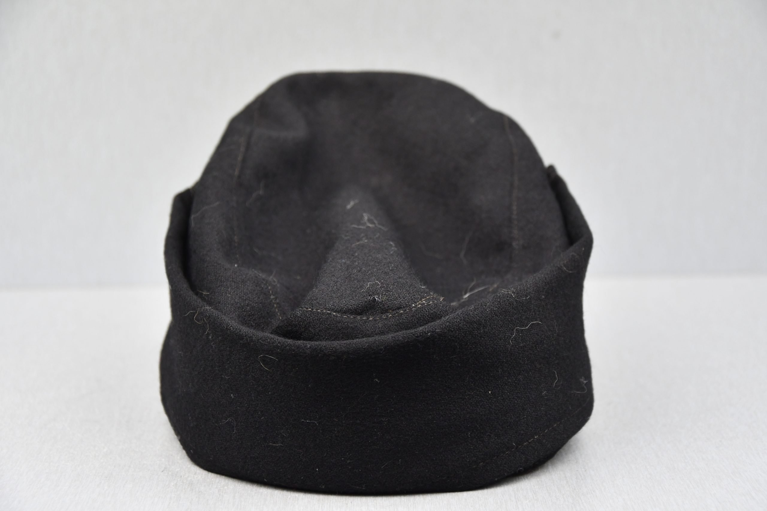 M43 Waffen-SS black panzer cap — image 5