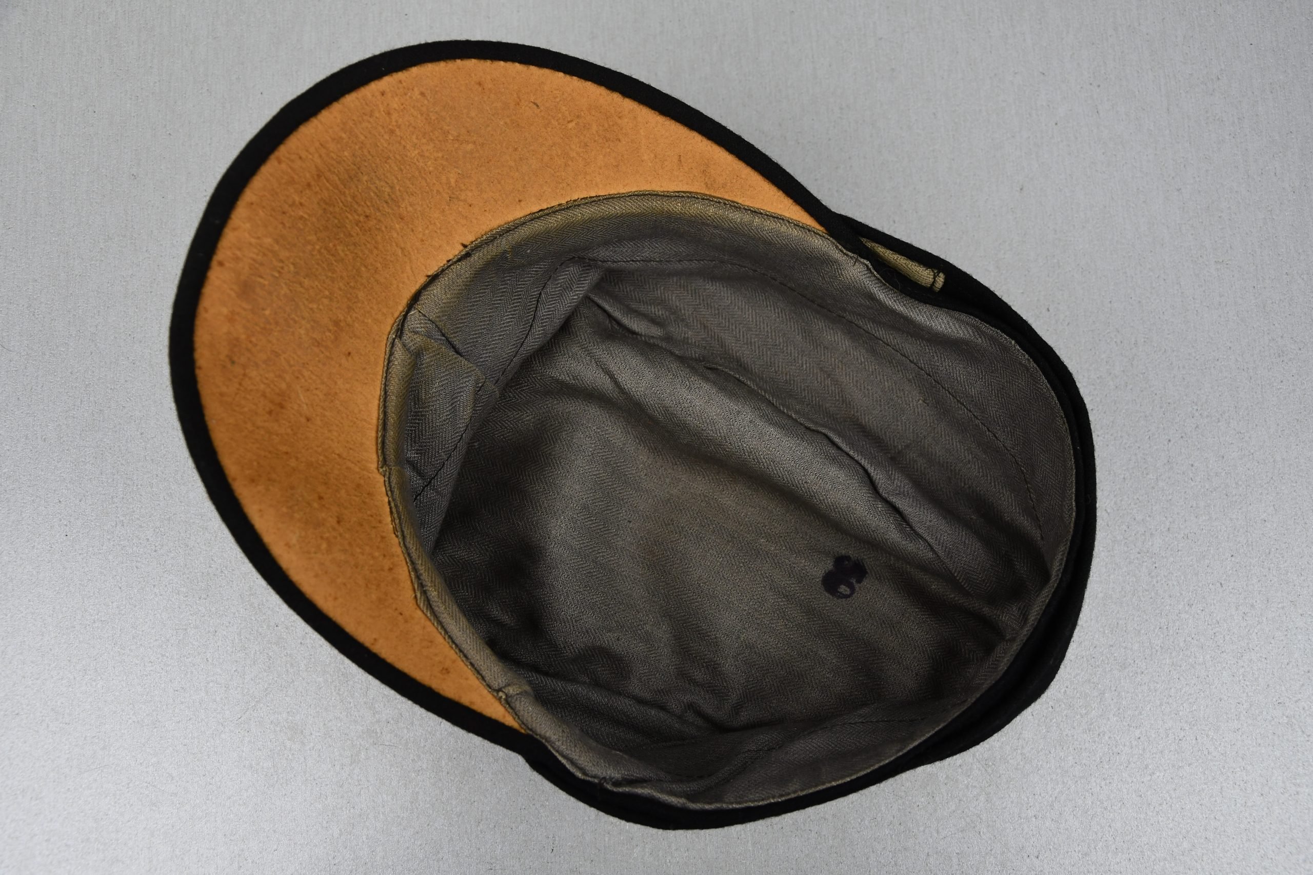 M43 Waffen-SS black panzer cap — image 8
