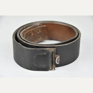 Wehrmacht leather equipment belt ca. 1941
