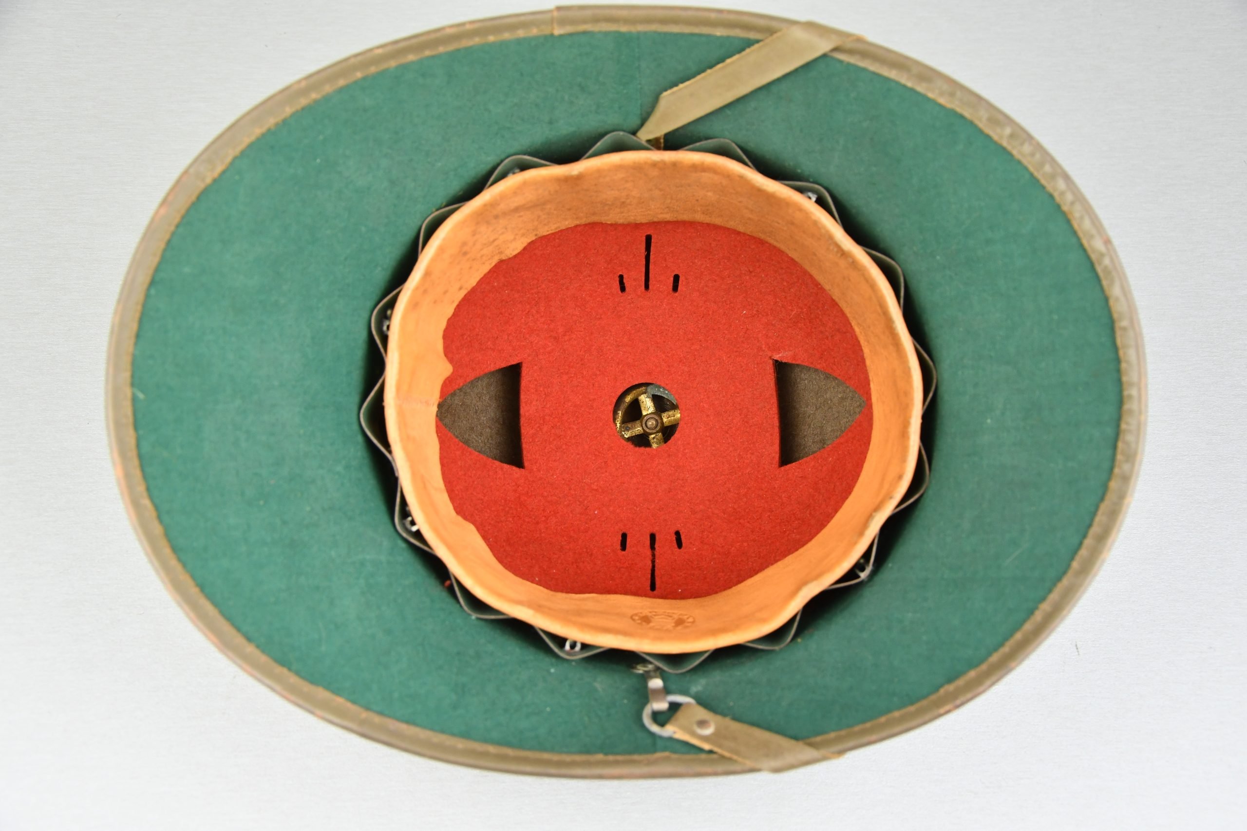 MINT Army (Heer) 'Afrikakorps' tropical pith helmet by R. & M. Wegener 1943 — image 7
