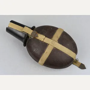 Wehrmacht tropical 'Afrikakorps' M31 'coconut' canteen by H.R.E. 1941