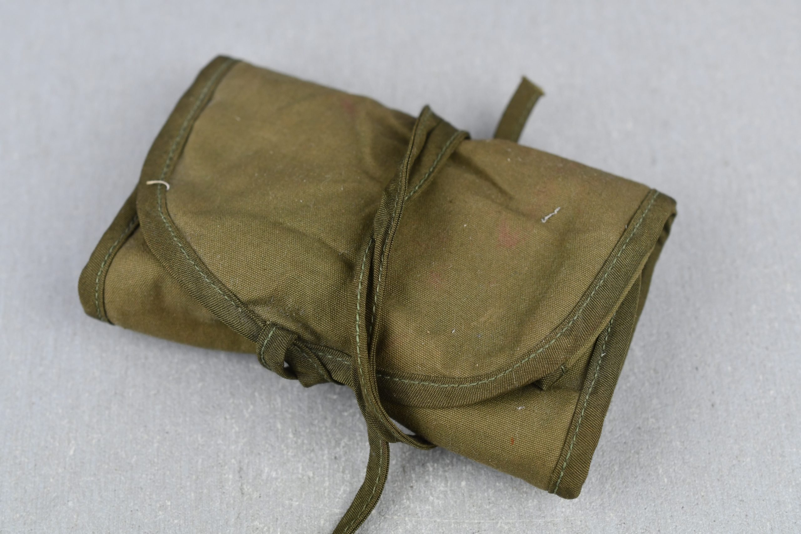 US WW2 American Soldier Sewing Kit — image 6