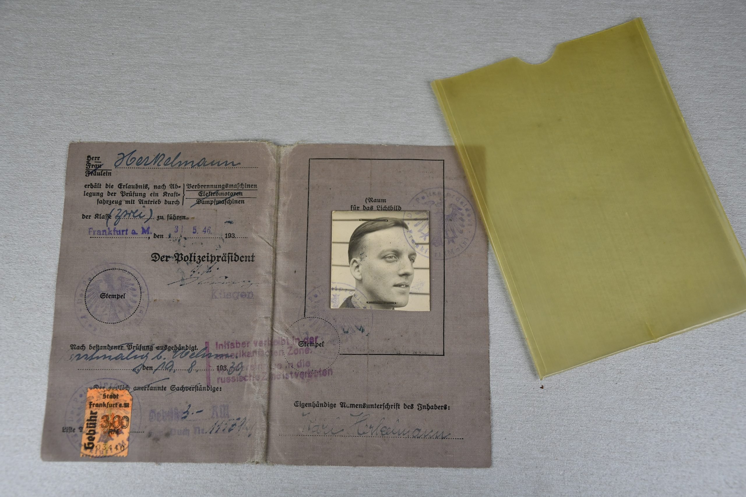 Army (Heer) Wehrpass paper grouping Uffz. K. Herkelmann Coastal Artillery Norway 1945 Lapplandschild — image 10