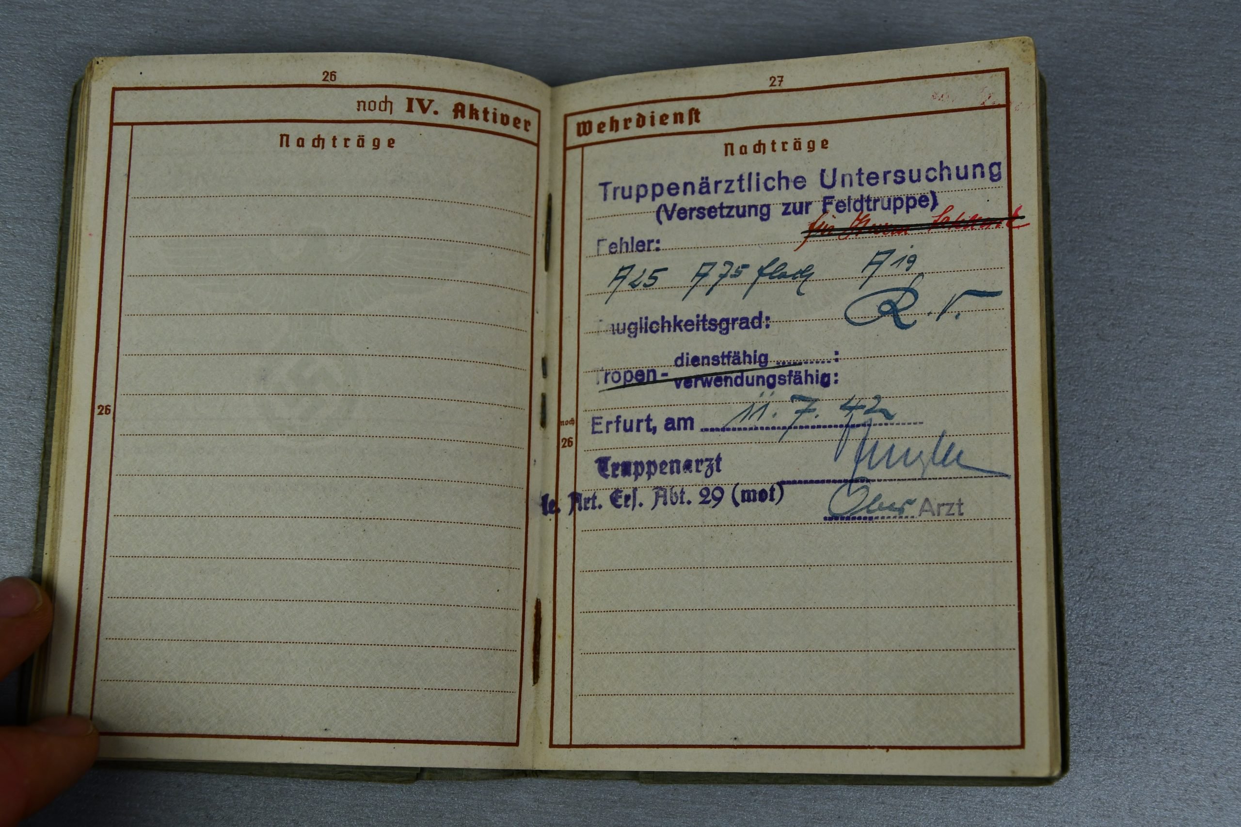 Army (Heer) Wehrpass paper grouping Uffz. K. Herkelmann Coastal Artillery Norway 1945 Lapplandschild — image 20