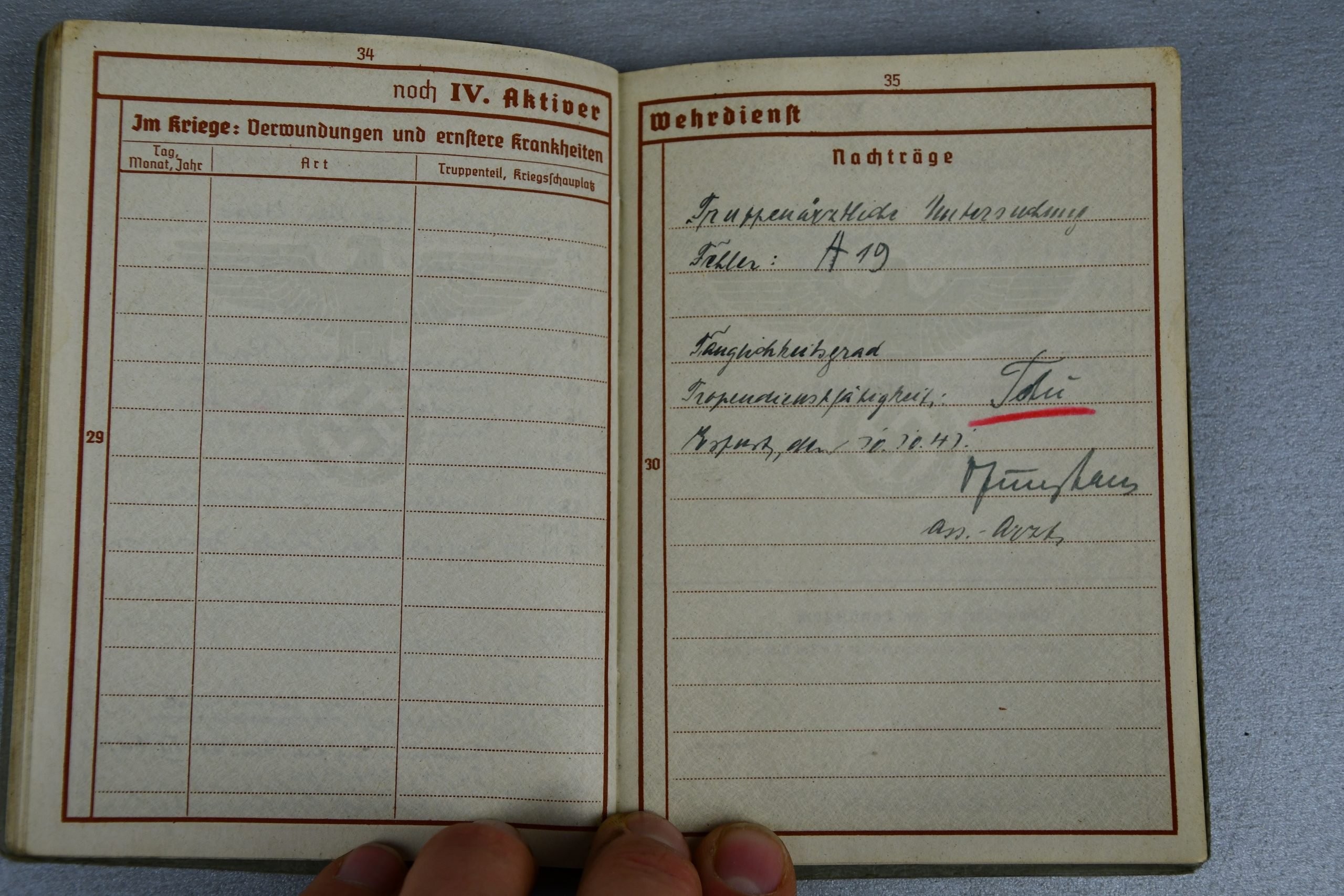 Army (Heer) Wehrpass paper grouping Uffz. K. Herkelmann Coastal Artillery Norway 1945 Lapplandschild — image 23