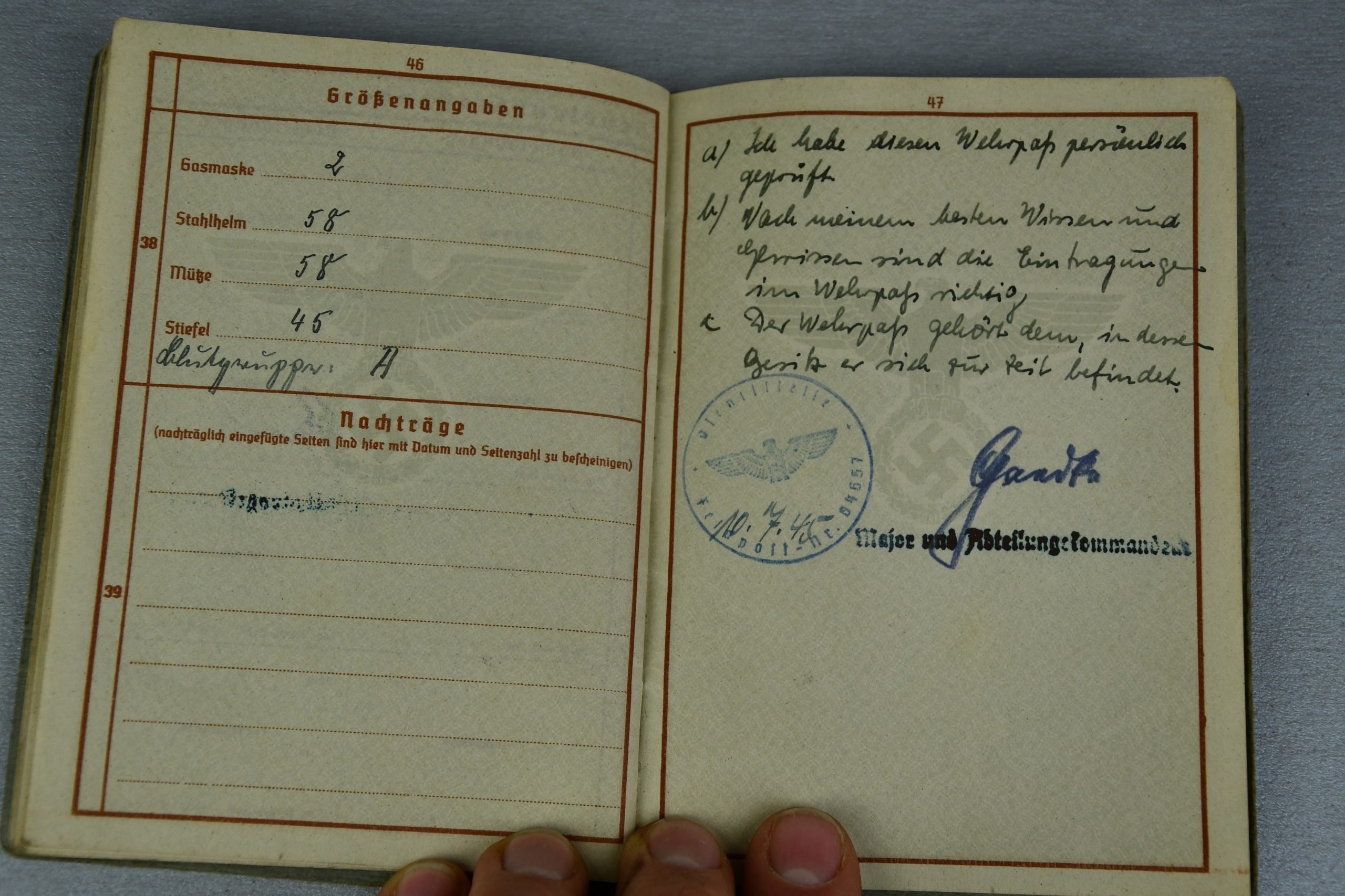 Army (Heer) Wehrpass paper grouping Uffz. K. Herkelmann Coastal Artillery Norway 1945 Lapplandschild — image 26