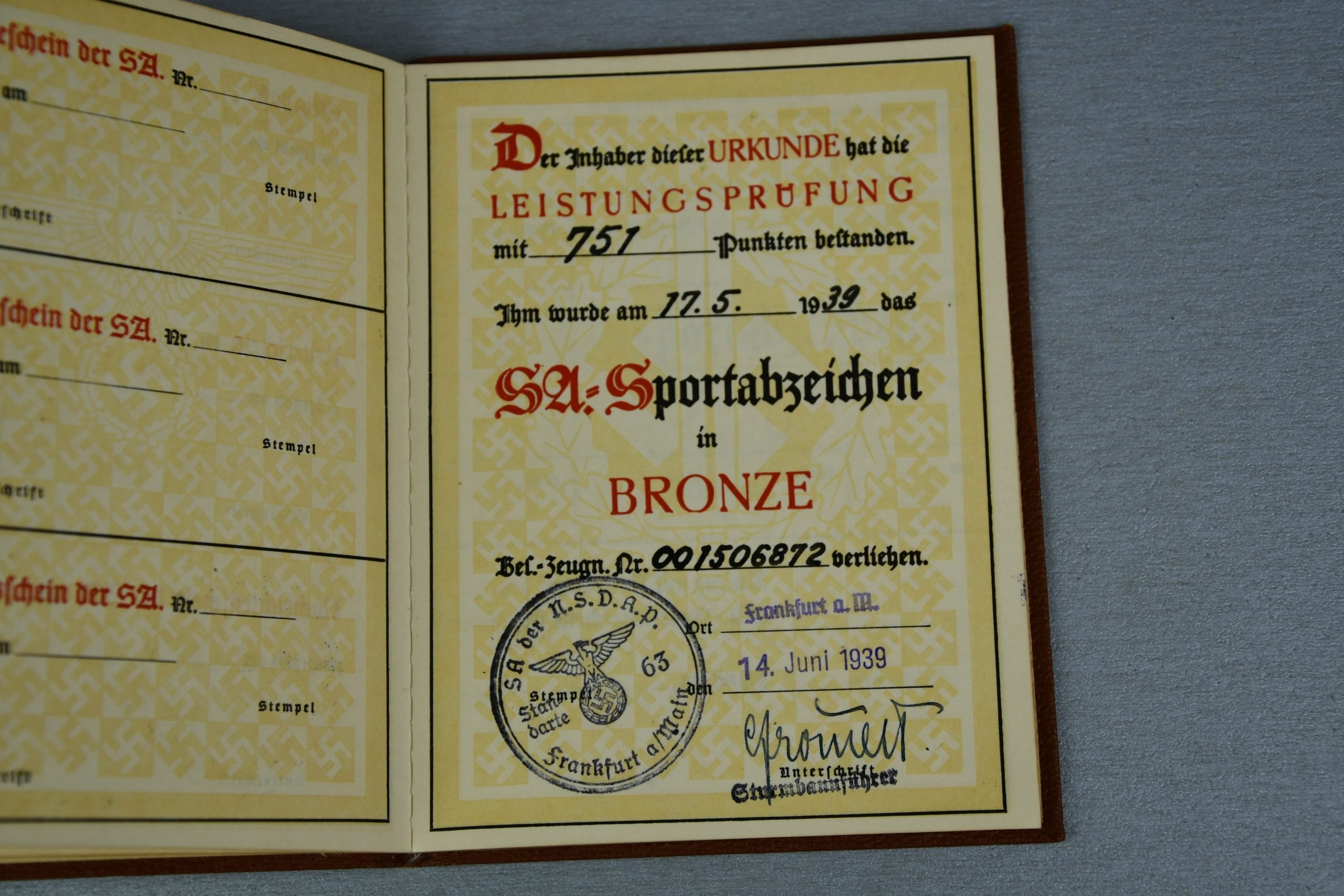 Army (Heer) Wehrpass paper grouping Uffz. K. Herkelmann Coastal Artillery Norway 1945 Lapplandschild — image 30