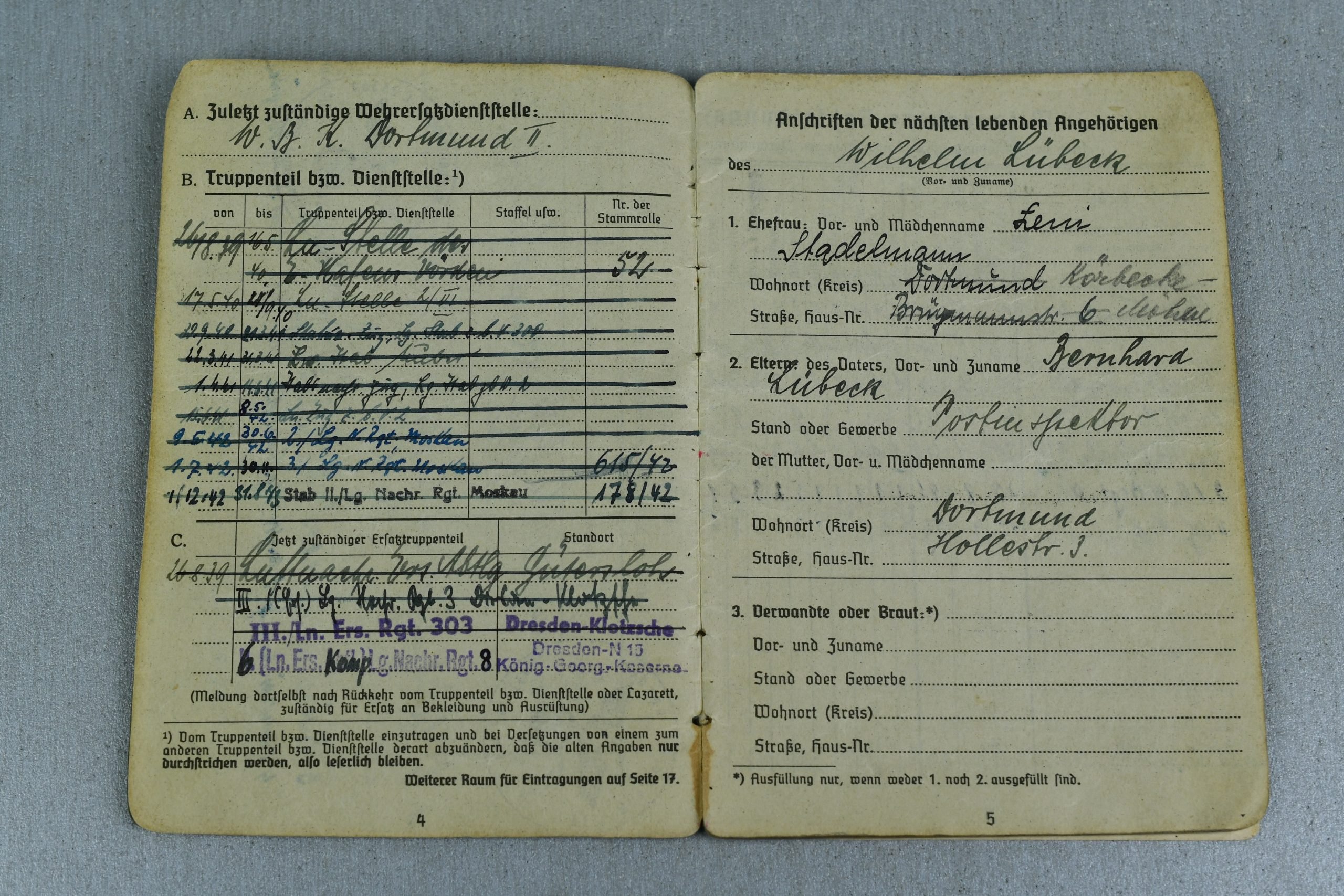 Luftwaffe Wehrpass and Soldbuch grouping Hauptfeldwebel W. Lübeck — image 21