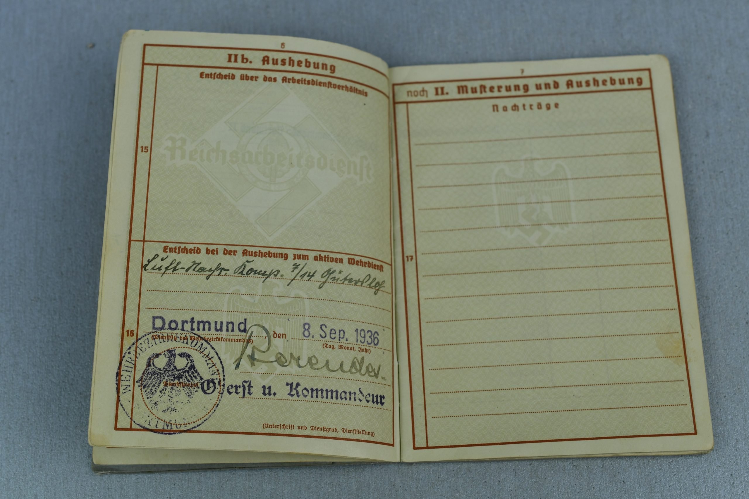 Luftwaffe Wehrpass and Soldbuch grouping Hauptfeldwebel W. Lübeck — image 6