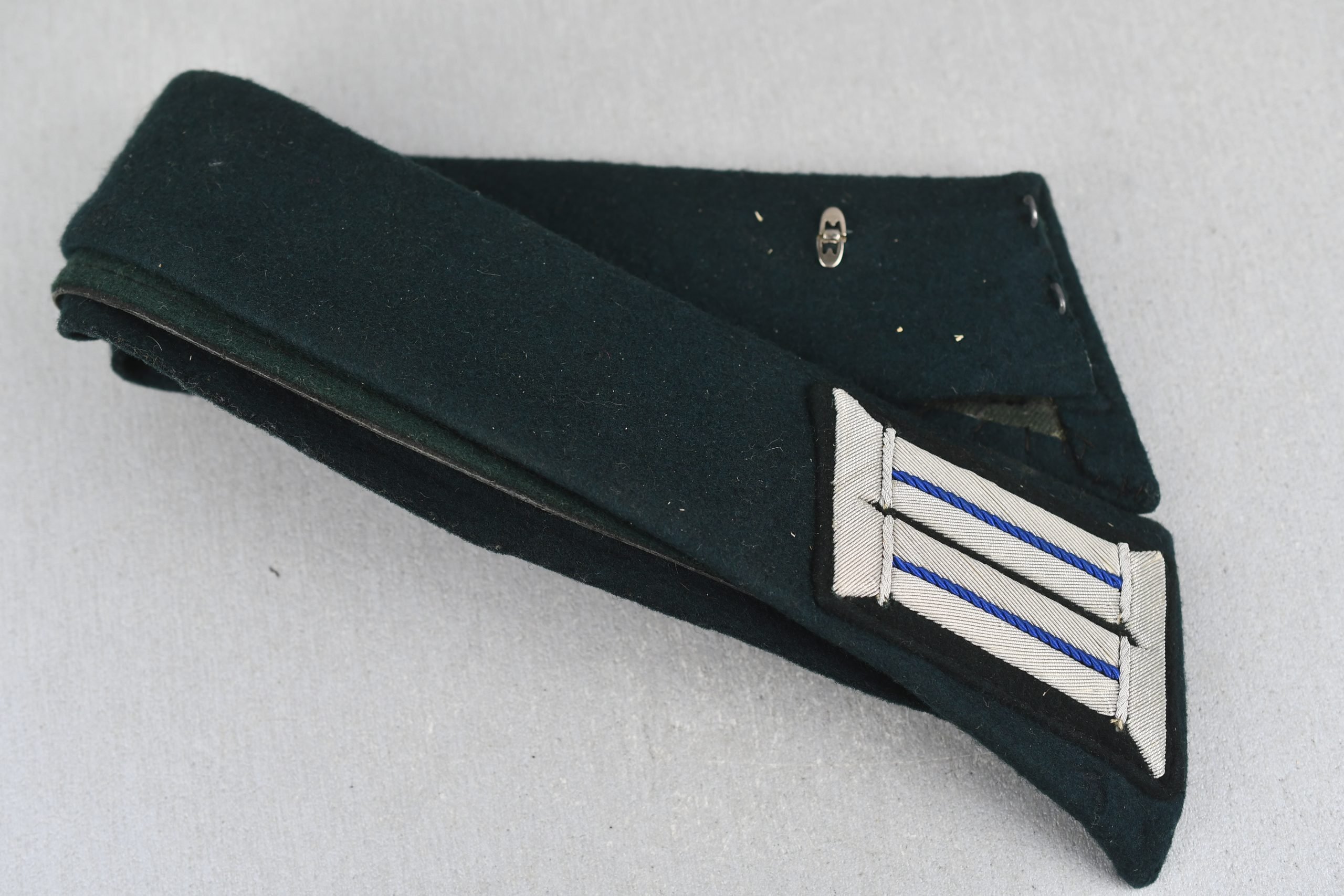 M36 army (Heer) collar for officer 'Arzt' Feldbluse — image 2