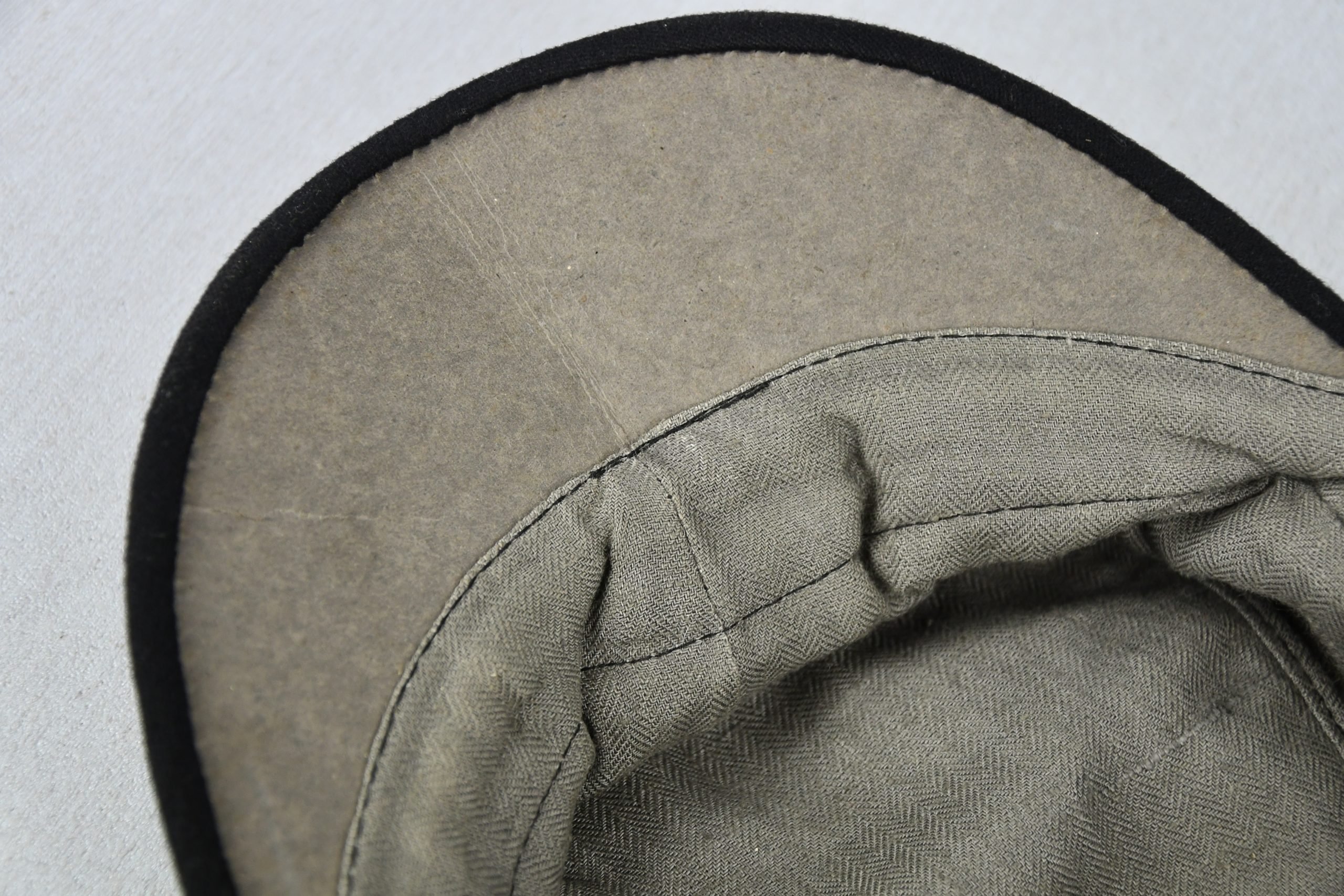 M43 Waffen-SS black panzer cap — image 10