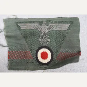 M43 army (Heer) 'BeVo' trapezoid cap insignia