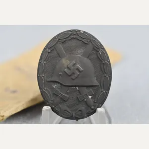 Silver wound badge by 'L22' Glaser & Söhne with award …