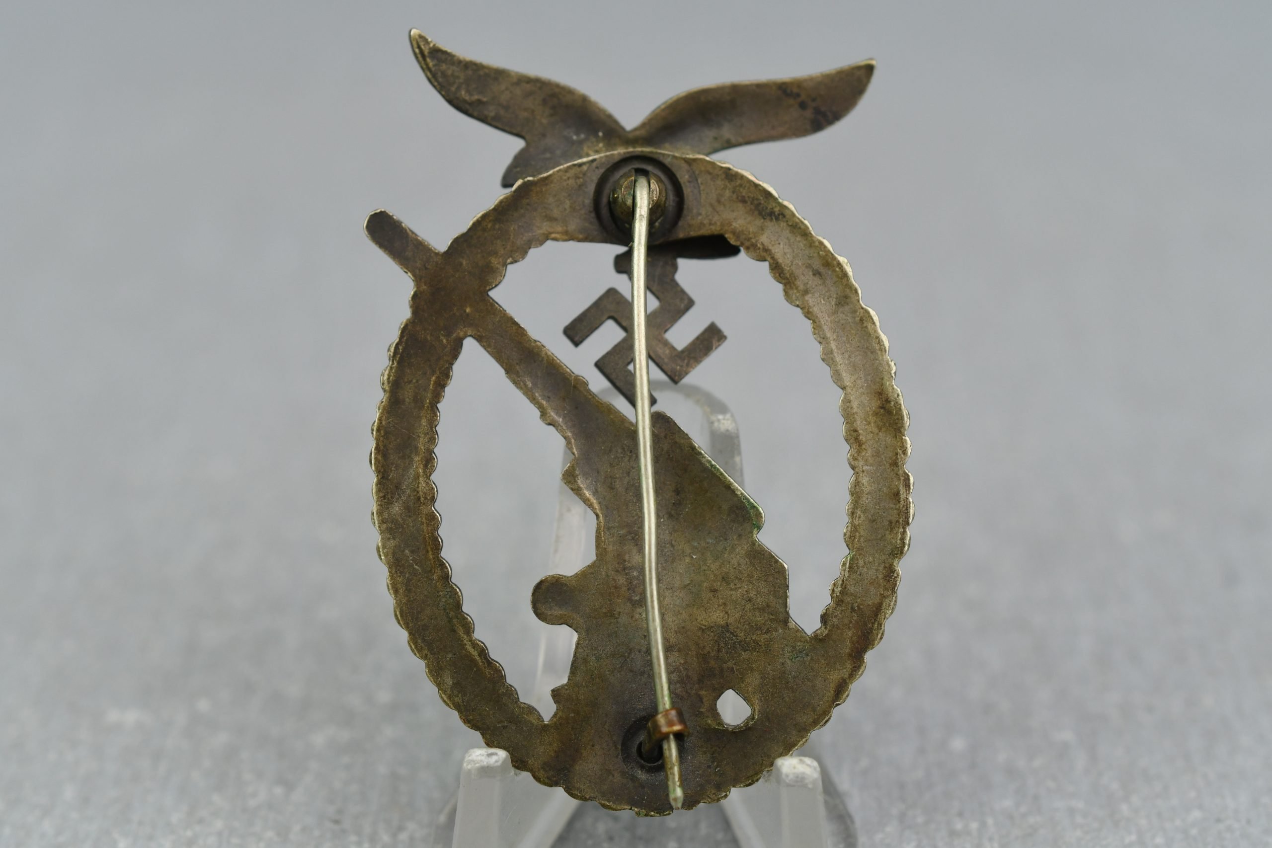 Luftwaffe Flakkampfabzeichen in nickle silver 'Ball Hinge' — image 2