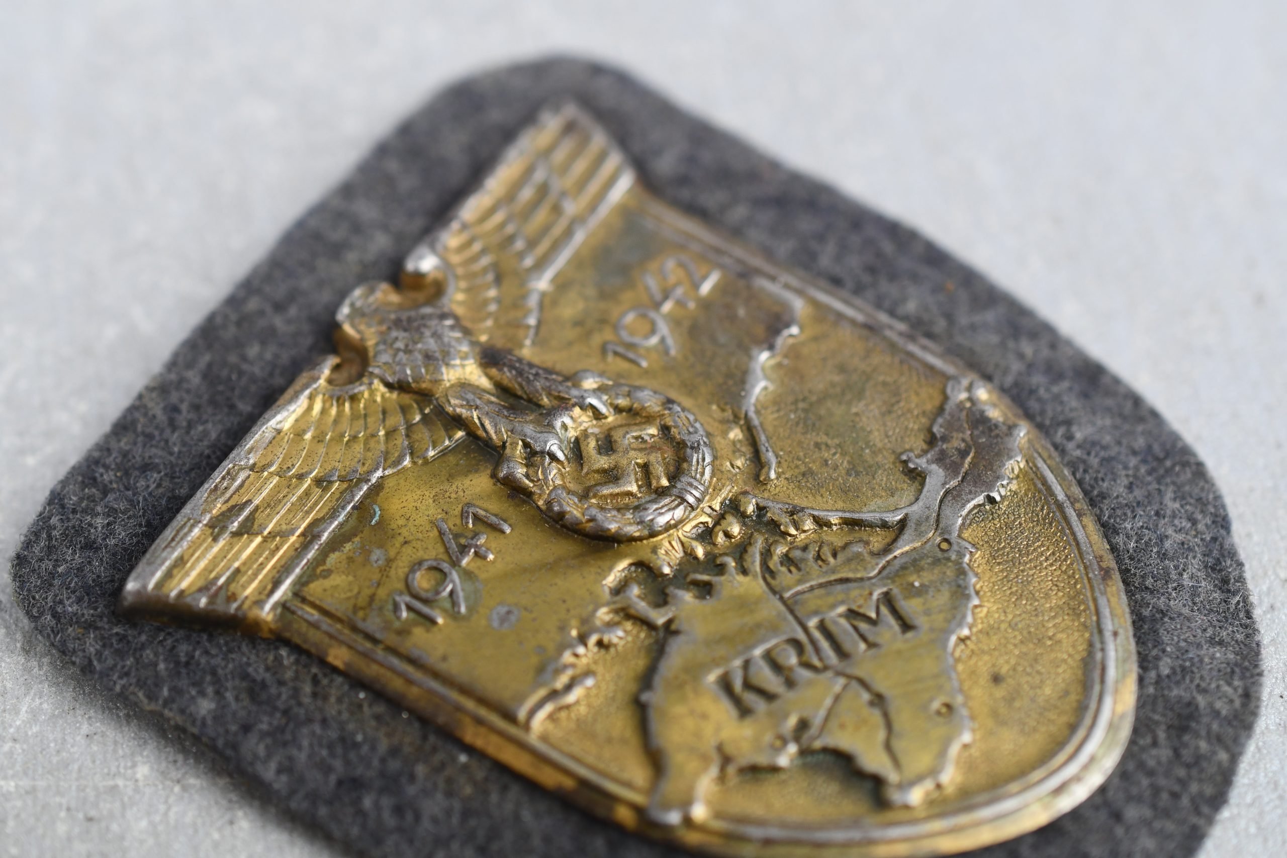 Luftwaffe Krim campaign shield 1941-1942 — image 3