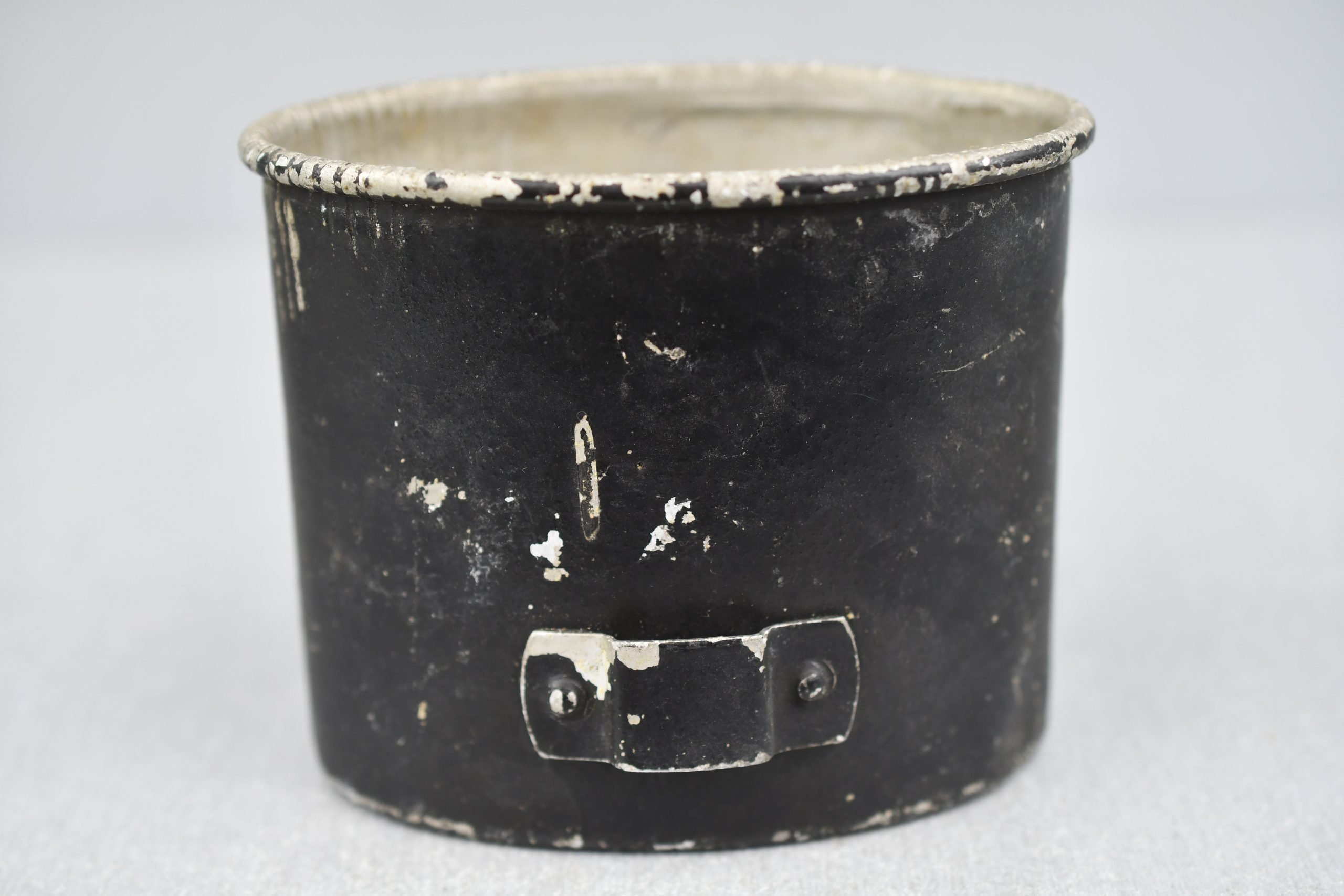 Wehrmacht M31 aluminum canteen cup by FWBN 1942 — image 3