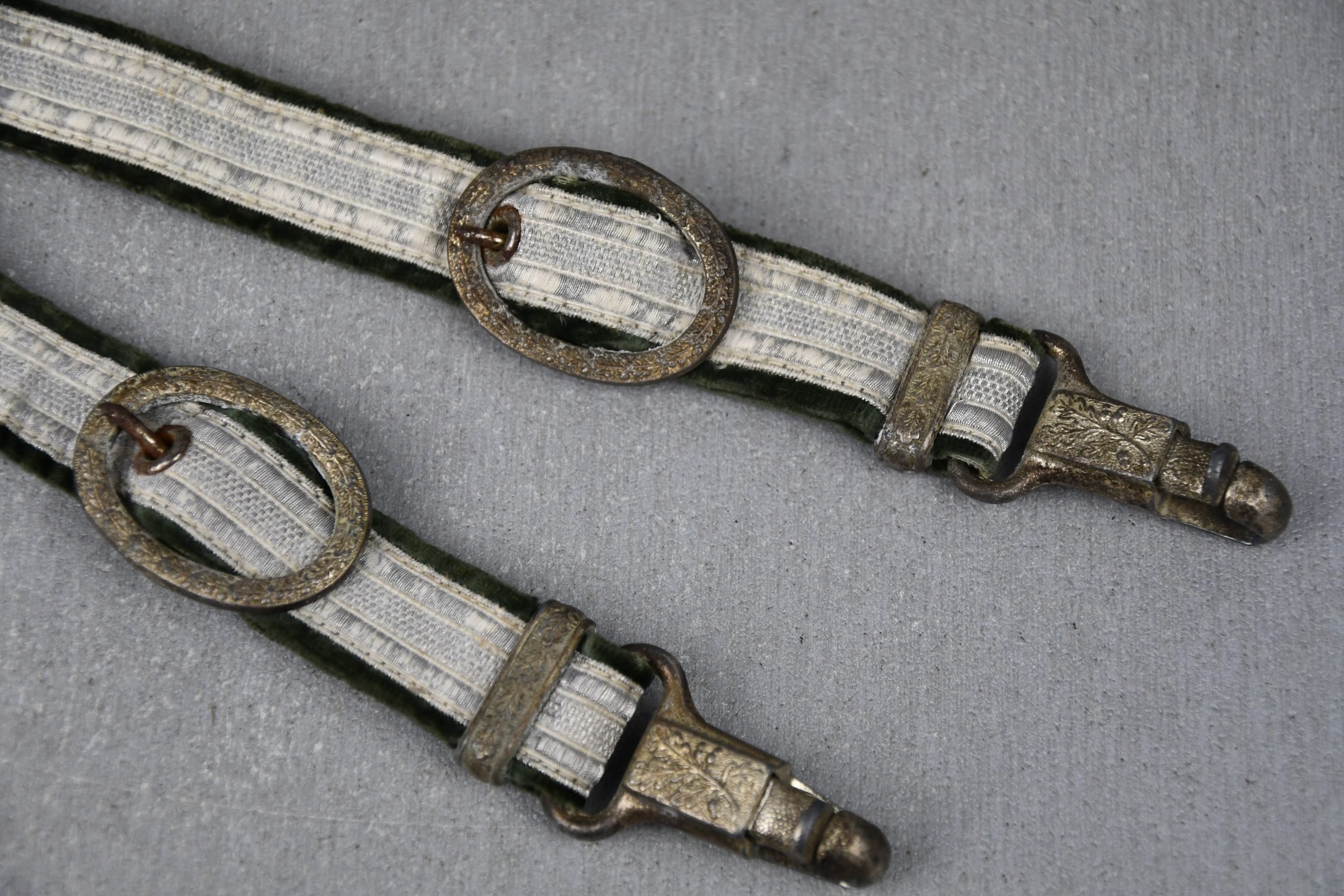 Army (Heer) officer dagger hangers — image 2