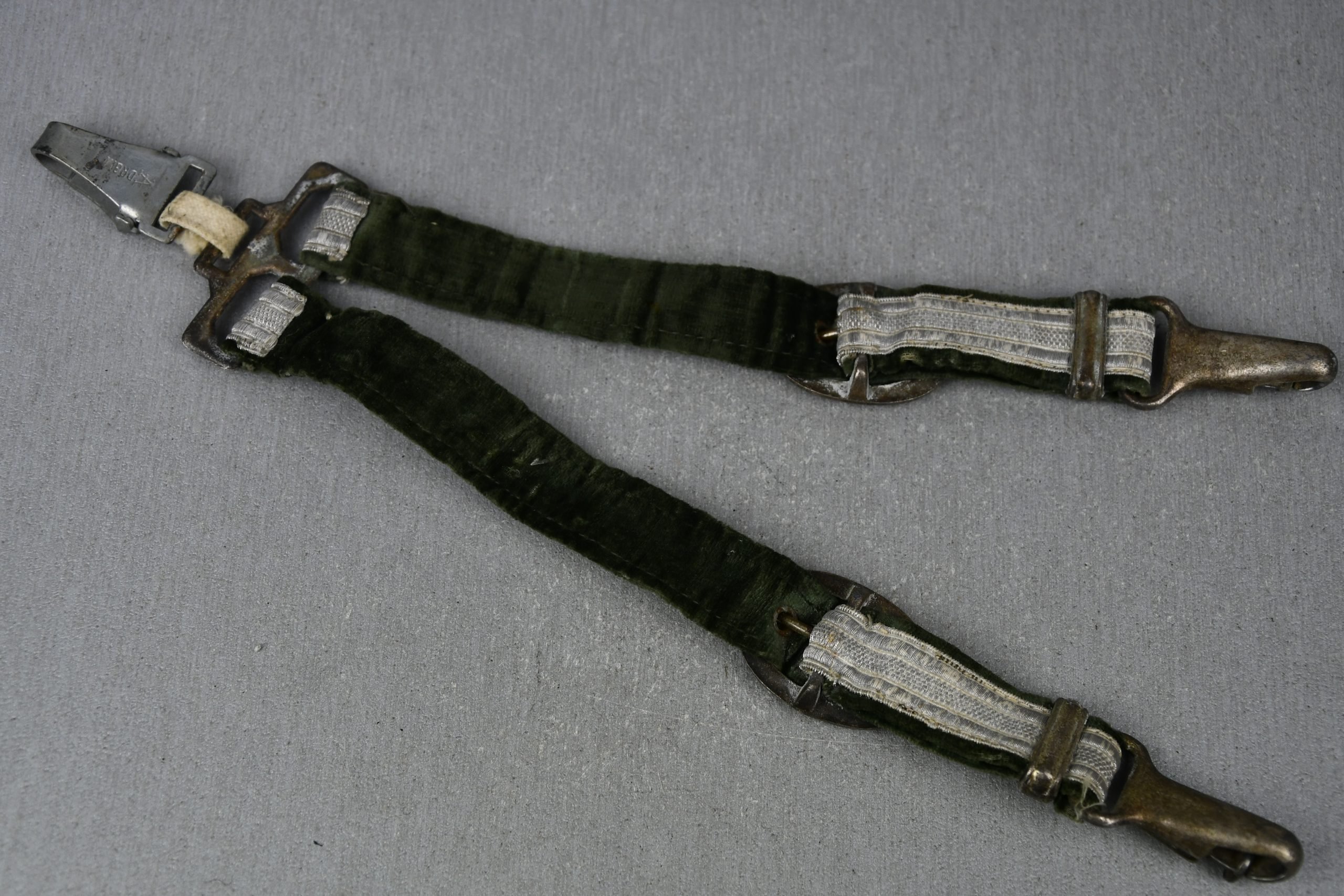 Army (Heer) officer dagger hangers — image 4