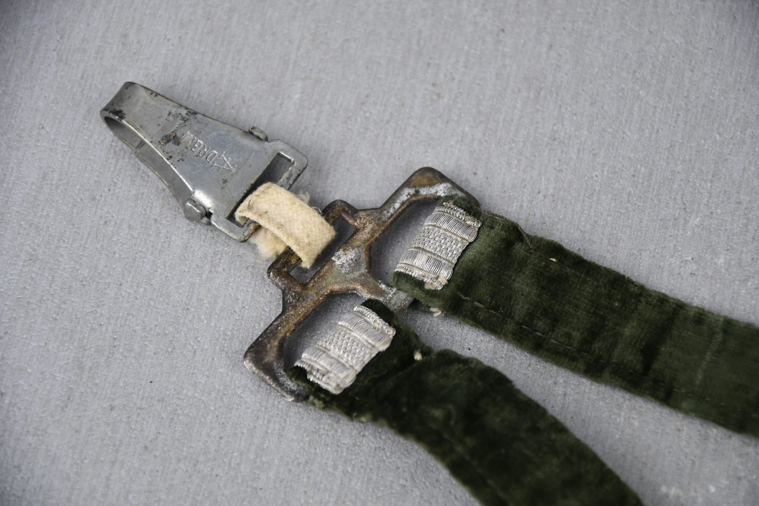 Army (Heer) officer dagger hangers — image 7