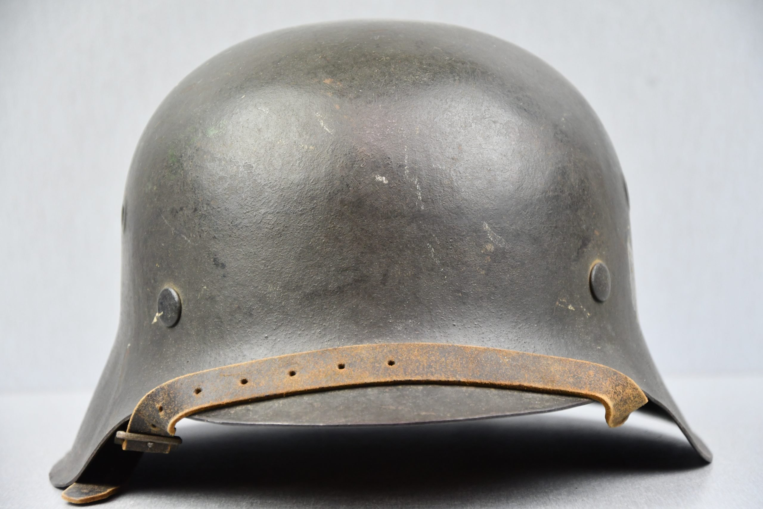 M42 army (Heer) single decal steel helmet named to Obergefreiter EF62 — image 3
