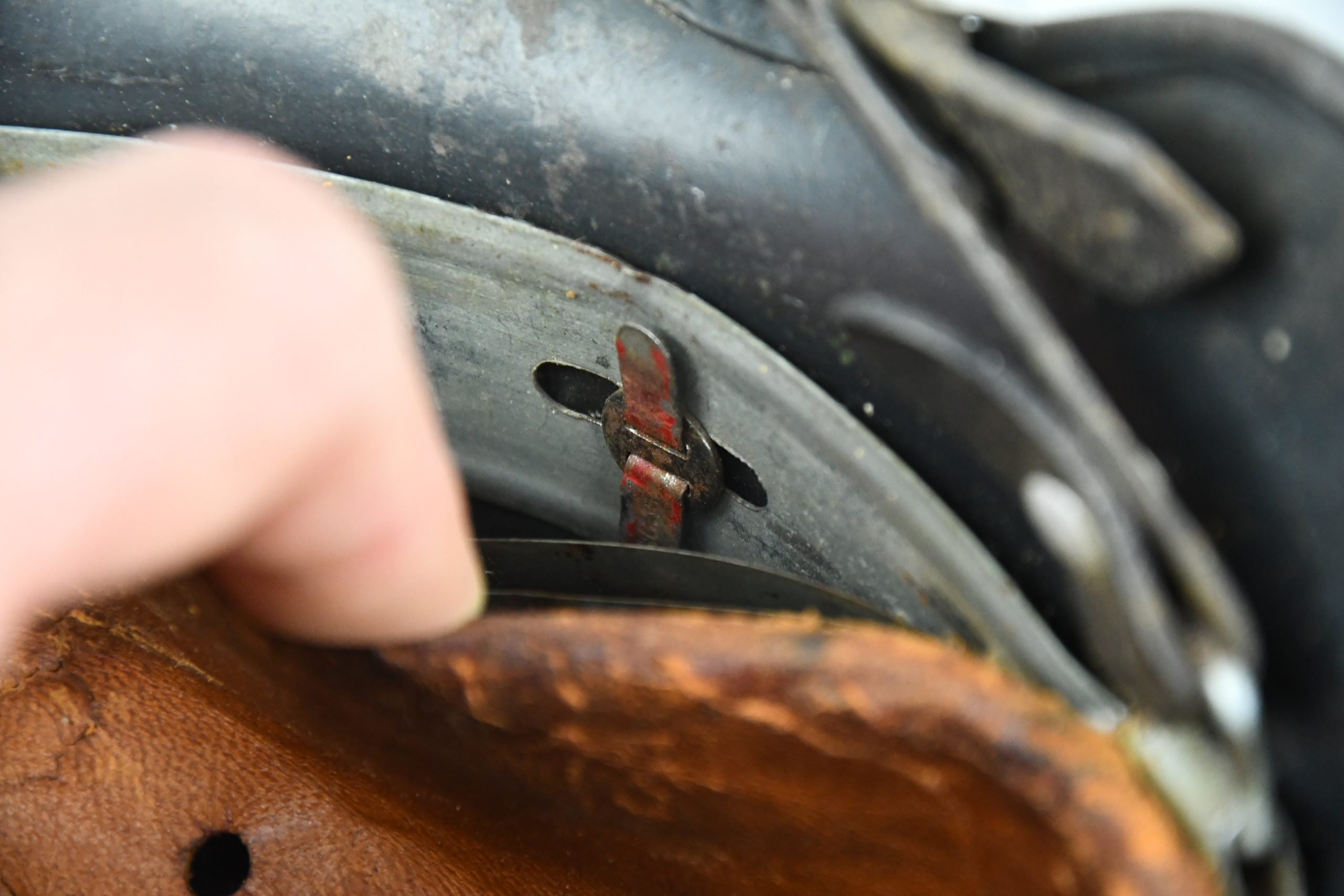 M40 Luftwaffe single decal steel helmet ET66 — image 16
