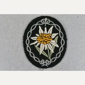 Army (Heer) mountain trooper 'Gebirgsjäger' edelweiss sleeve badge
