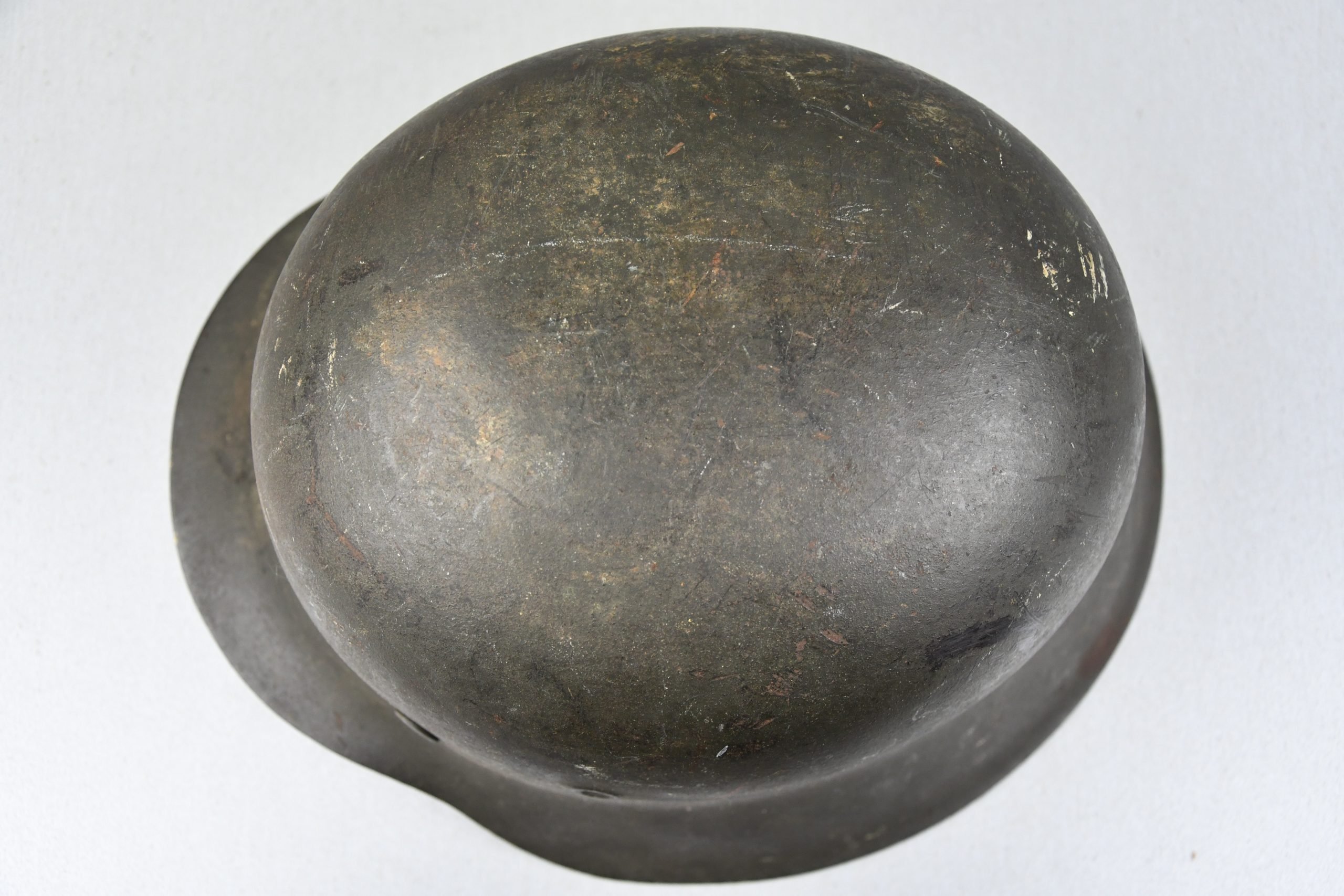 M42 Army/Waffen-SS late war no decal steel helmet EF64 — image 5