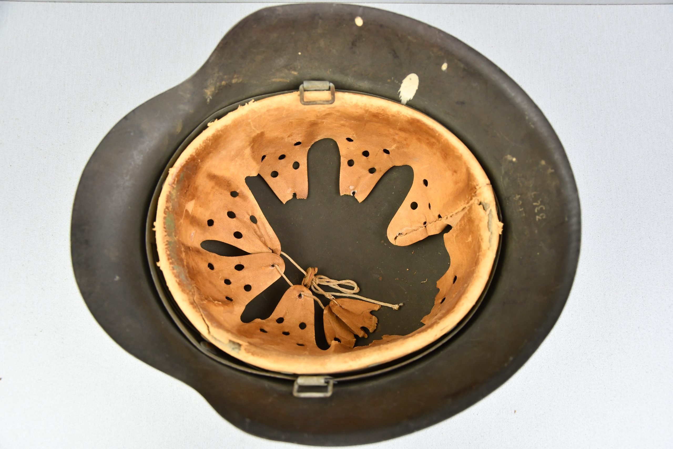 M42 Army/Waffen-SS late war no decal steel helmet EF64 — image 6