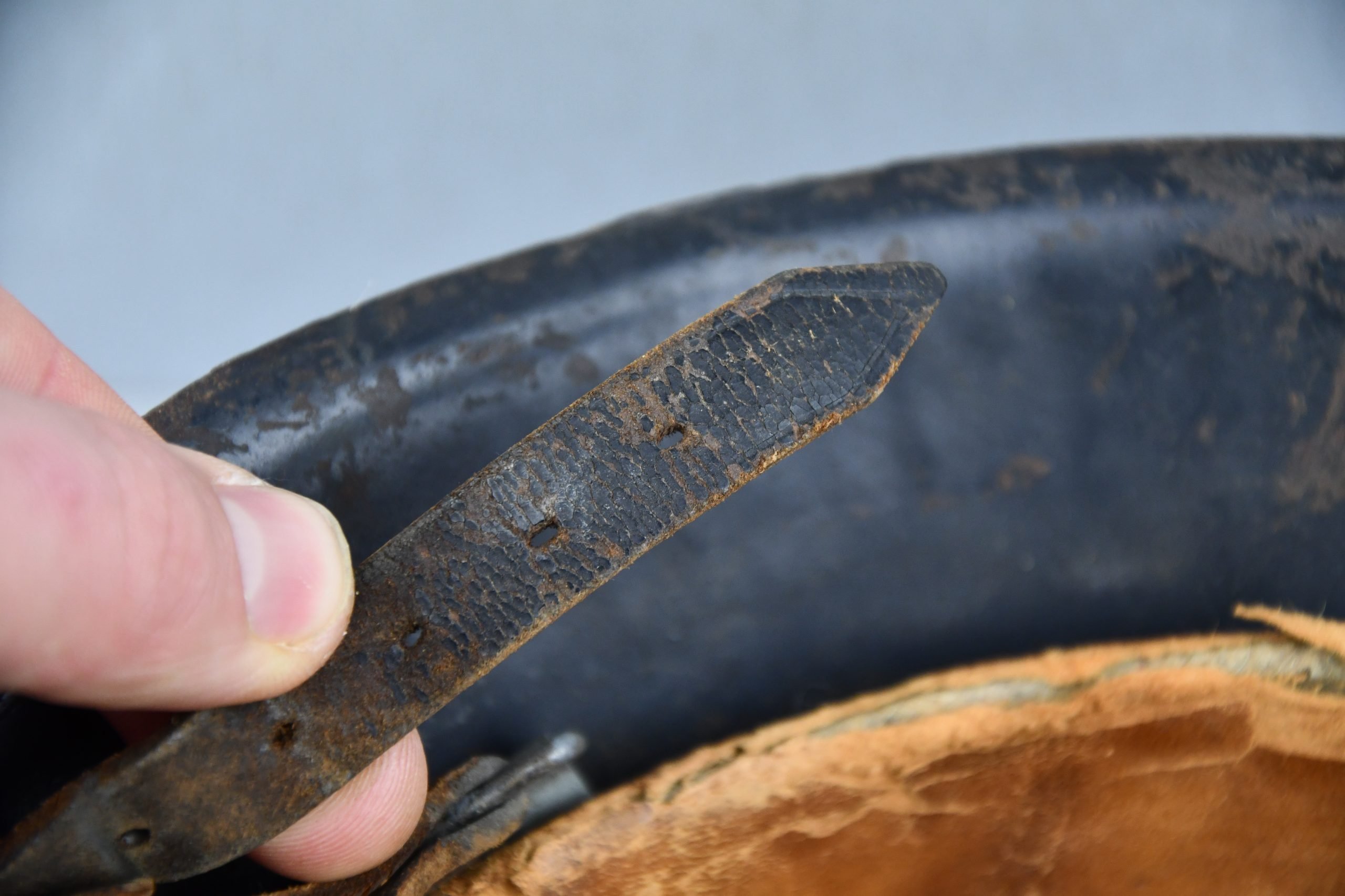 M42 Luftwaffe single decal steel helmet ET64 — image 14