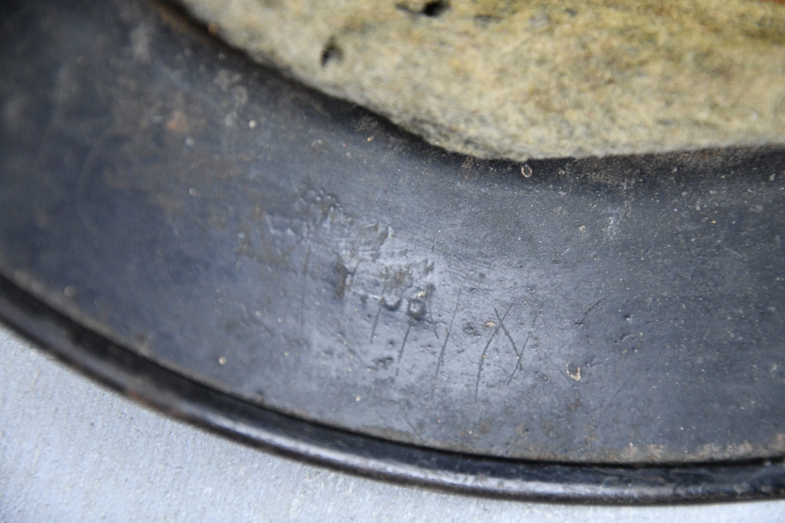 M40 army (Heer) single decal 'black' steel helmet Q64 — image 12