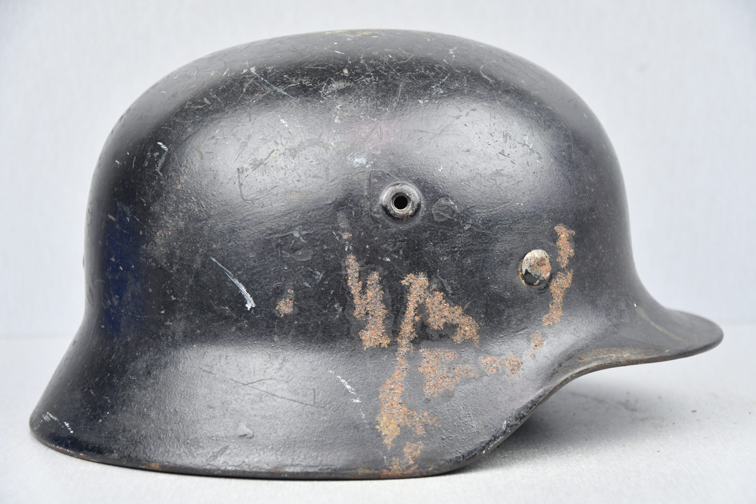 M40 army (Heer) single decal 'black' steel helmet Q64 — image 4