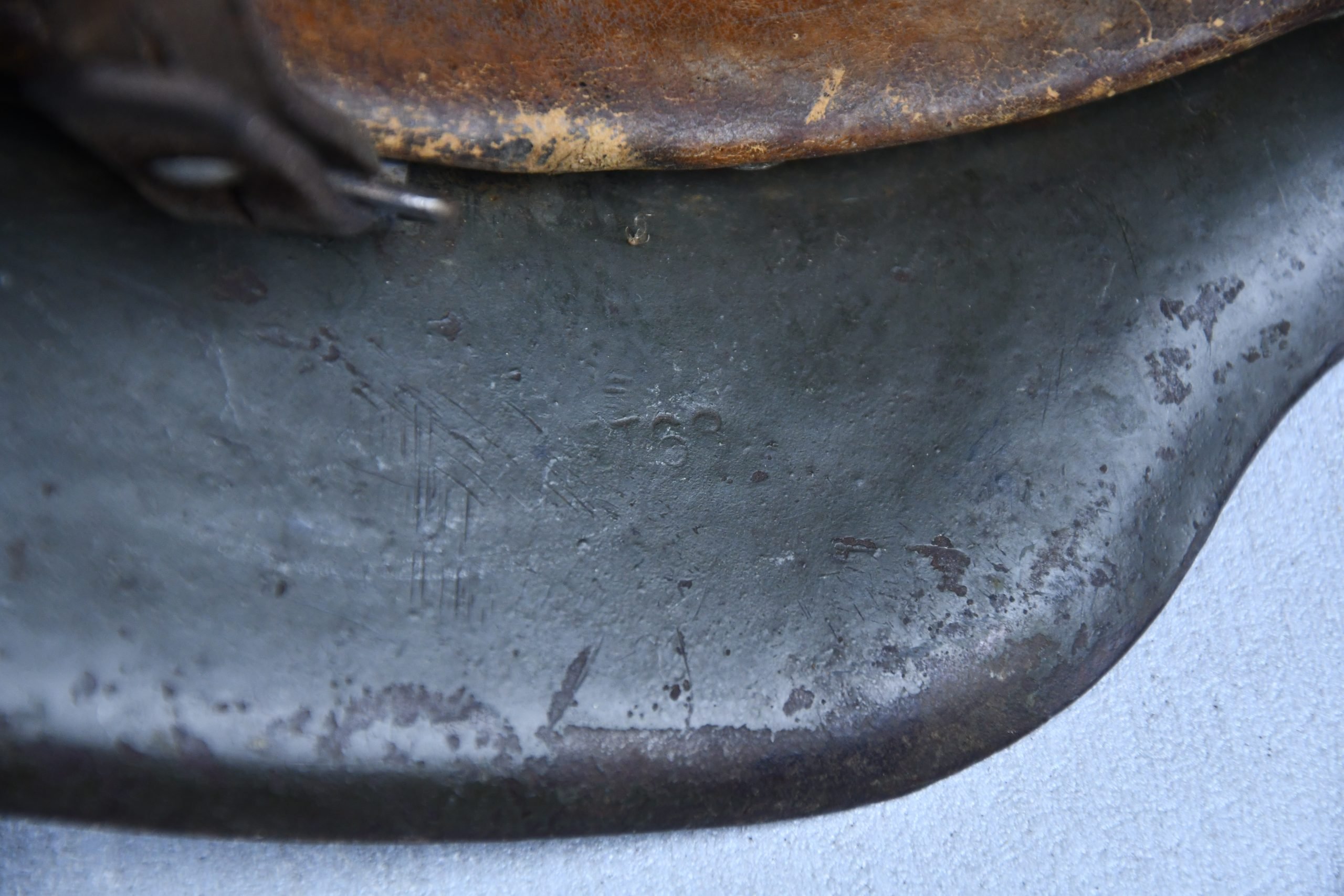 M42 army (Heer) single decal steel helmet ET68 — image 12