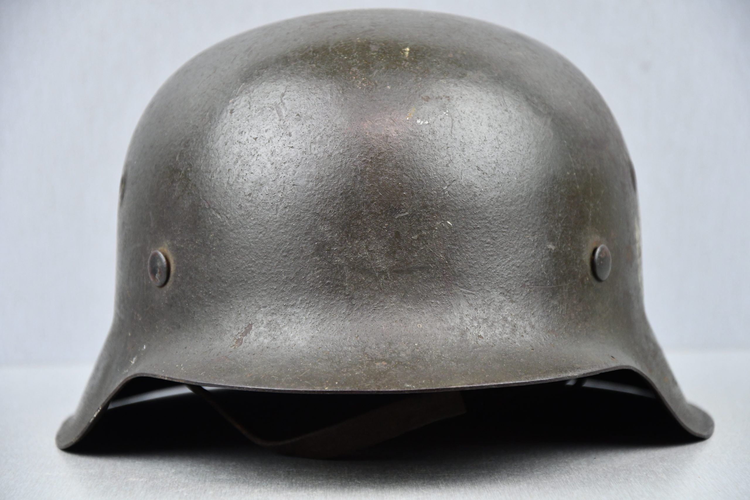 M42 army (Heer) single decal steel helmet ET68 — image 3