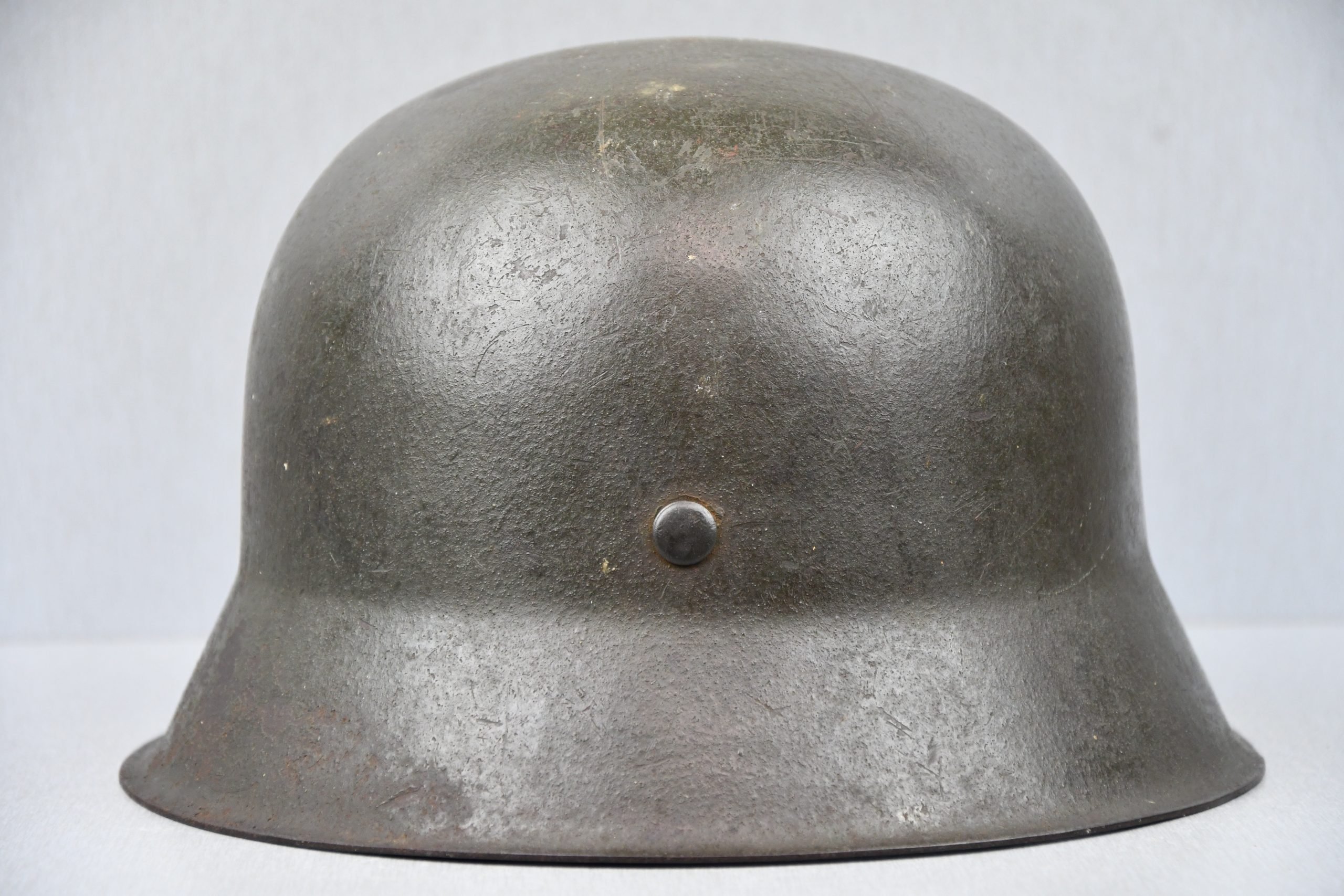 M42 army (Heer) single decal steel helmet ET68 — image 5