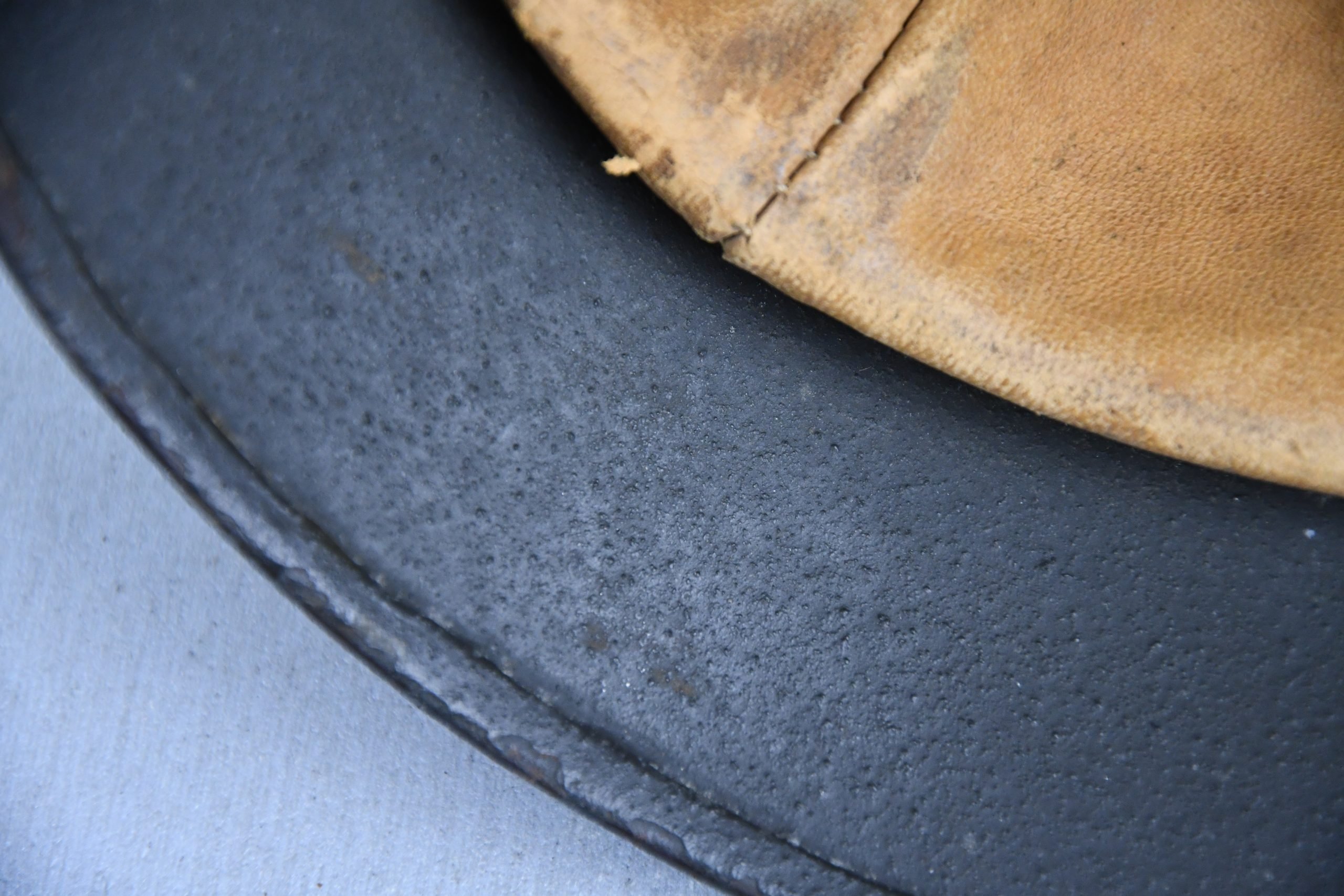 M35 army (Heer) reissued single decal steel helmet — image 14