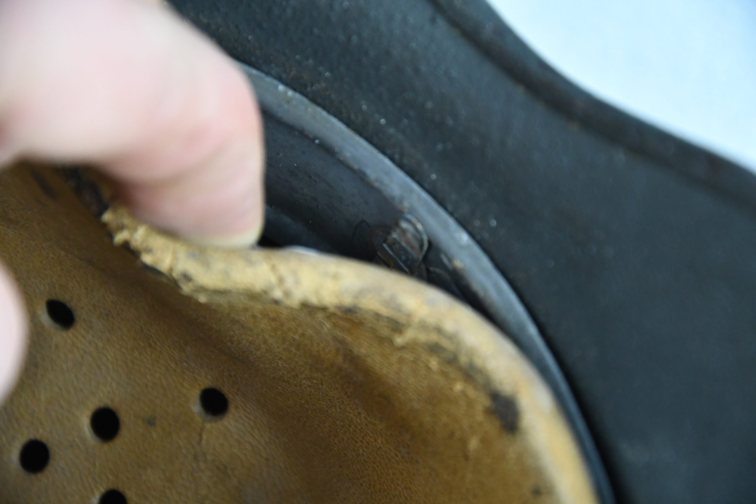 M35 army (Heer) reissued single decal steel helmet — image 17