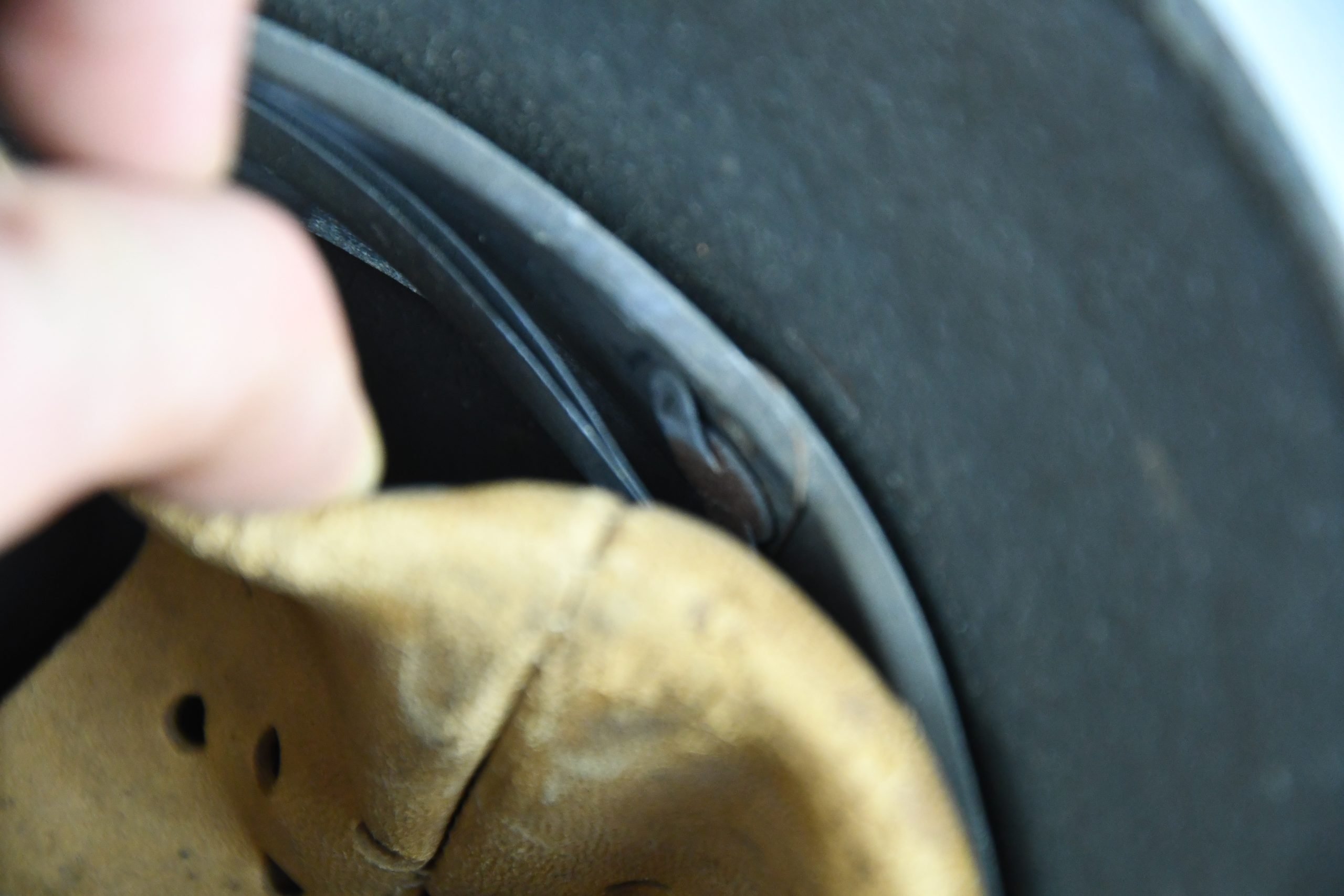 M35 army (Heer) reissued single decal steel helmet — image 18