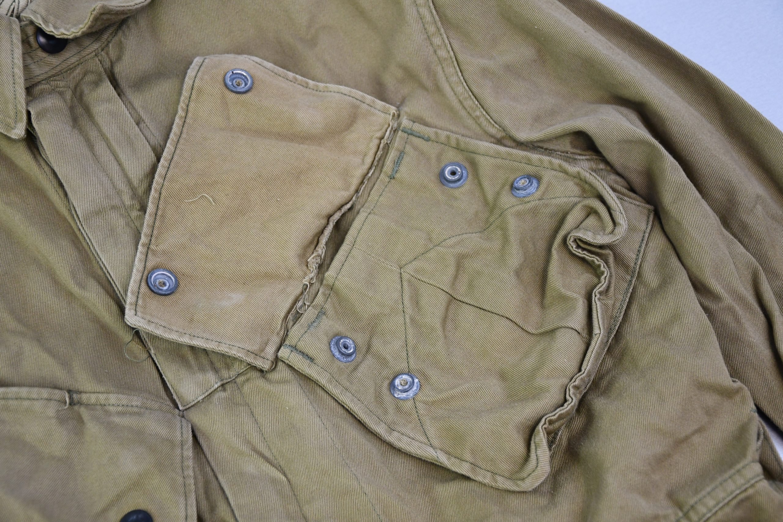 USA WW2 M42 paratrooper matching jump jacket and trousers from the same soldier — image 20