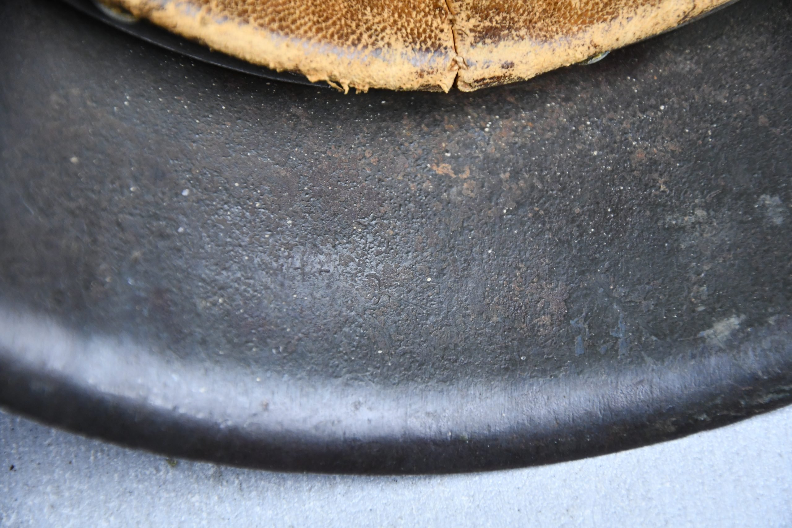 M42 army (Heer) single decal steel helmet ckl66 — image 10