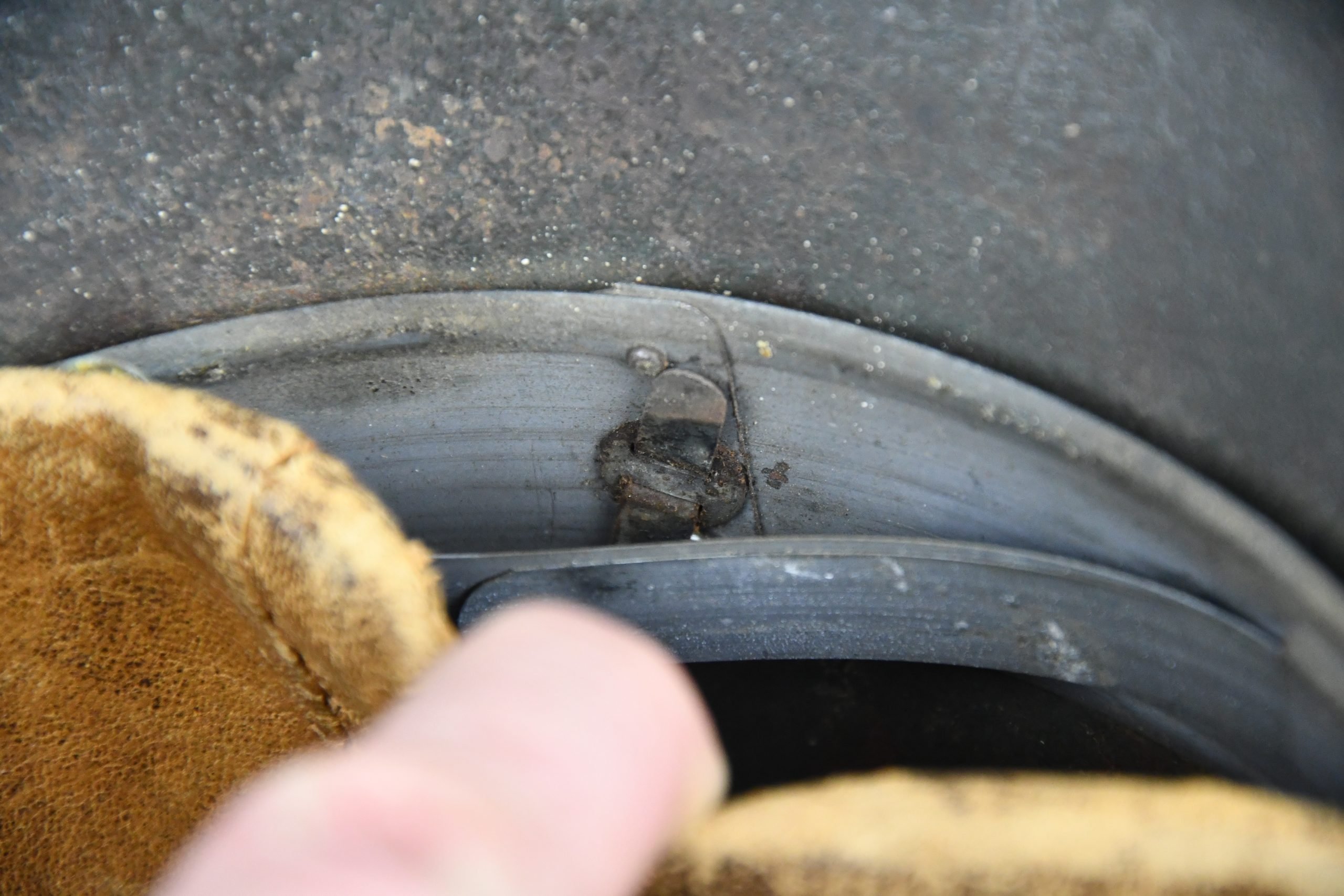 M42 army (Heer) single decal steel helmet ckl66 — image 13