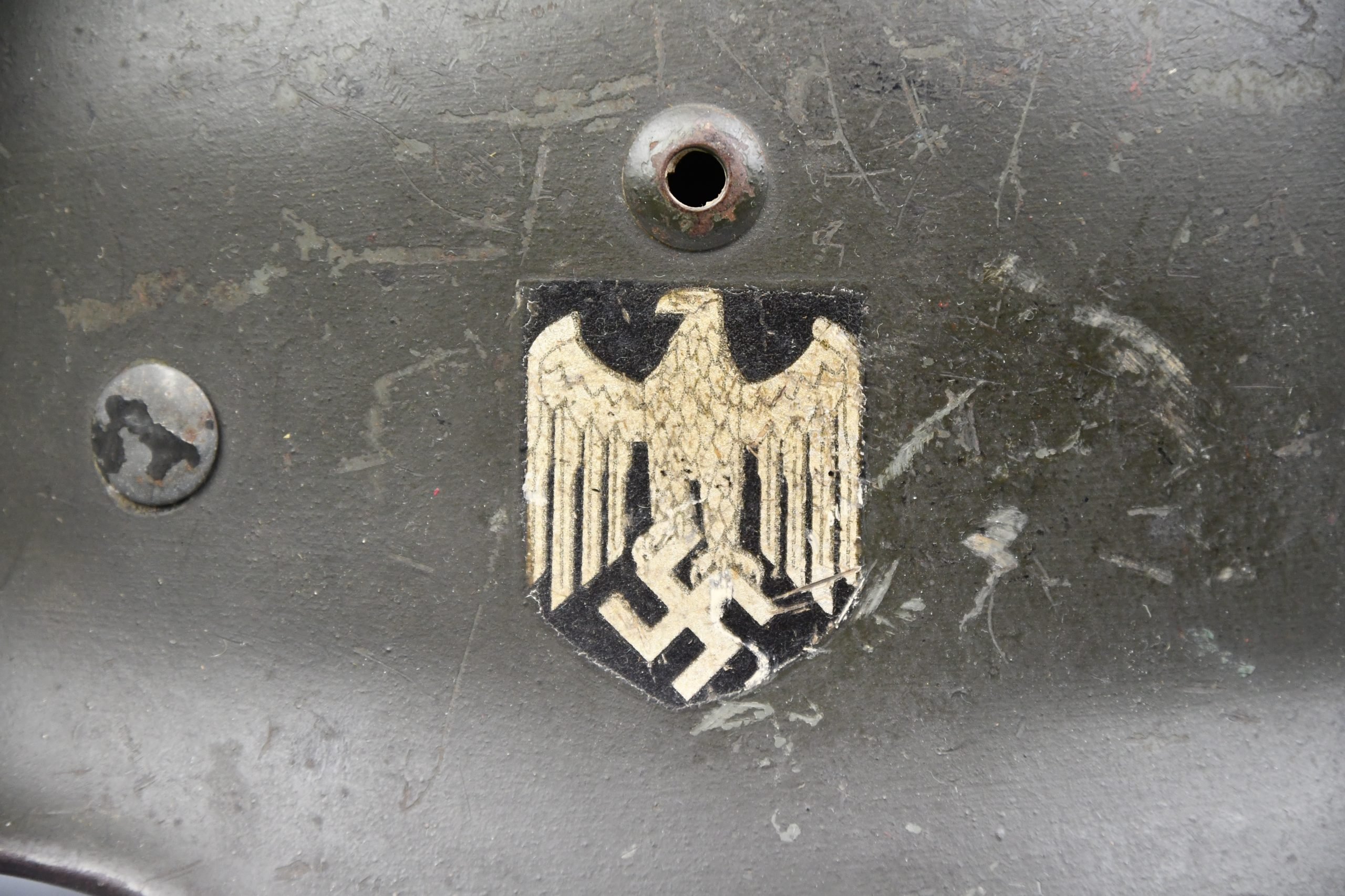 M35 army (Heer) reissued single decal steel helmet Q66 — image 2