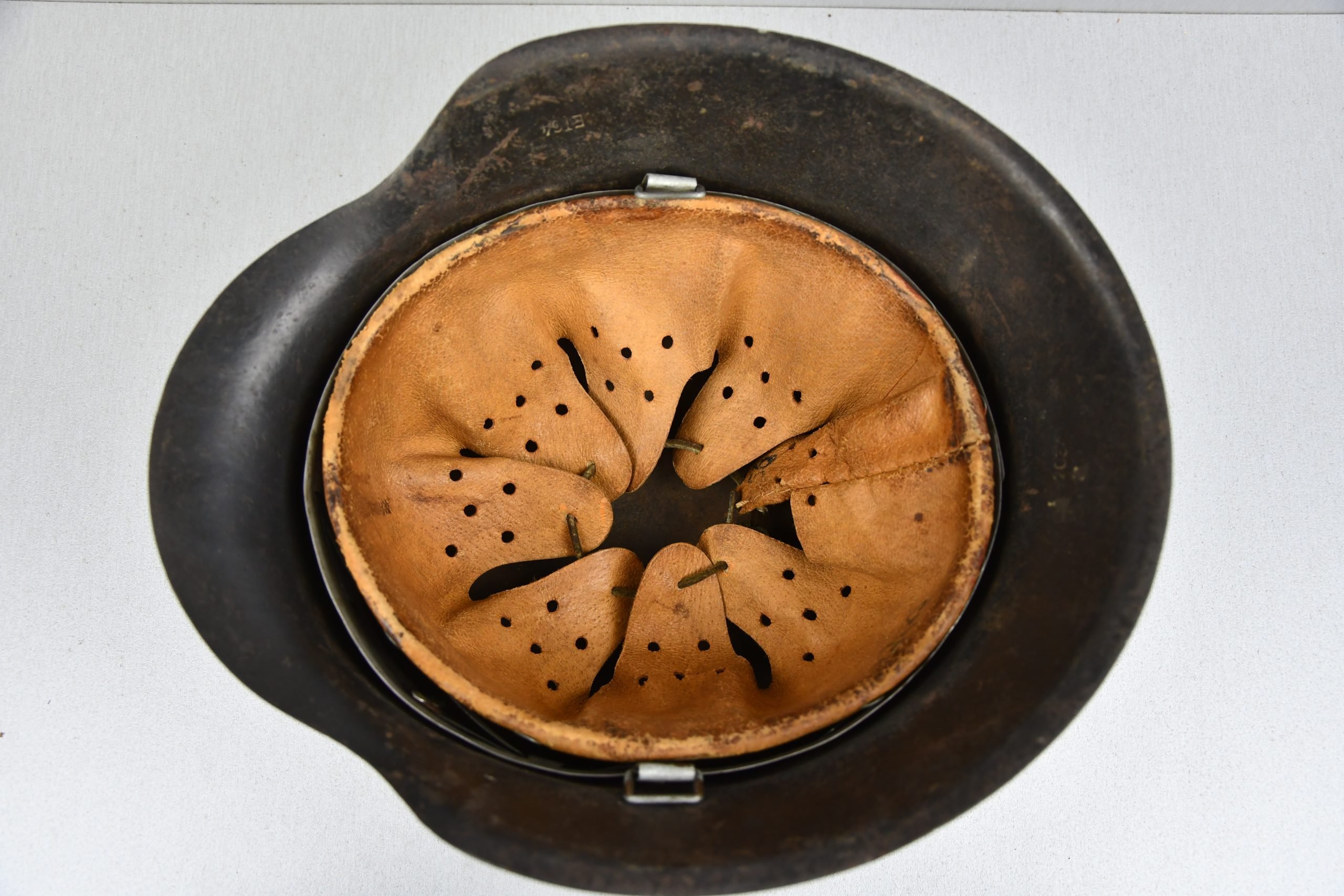 M42 Luftwaffe single decal steel helmet ET64 — image 7