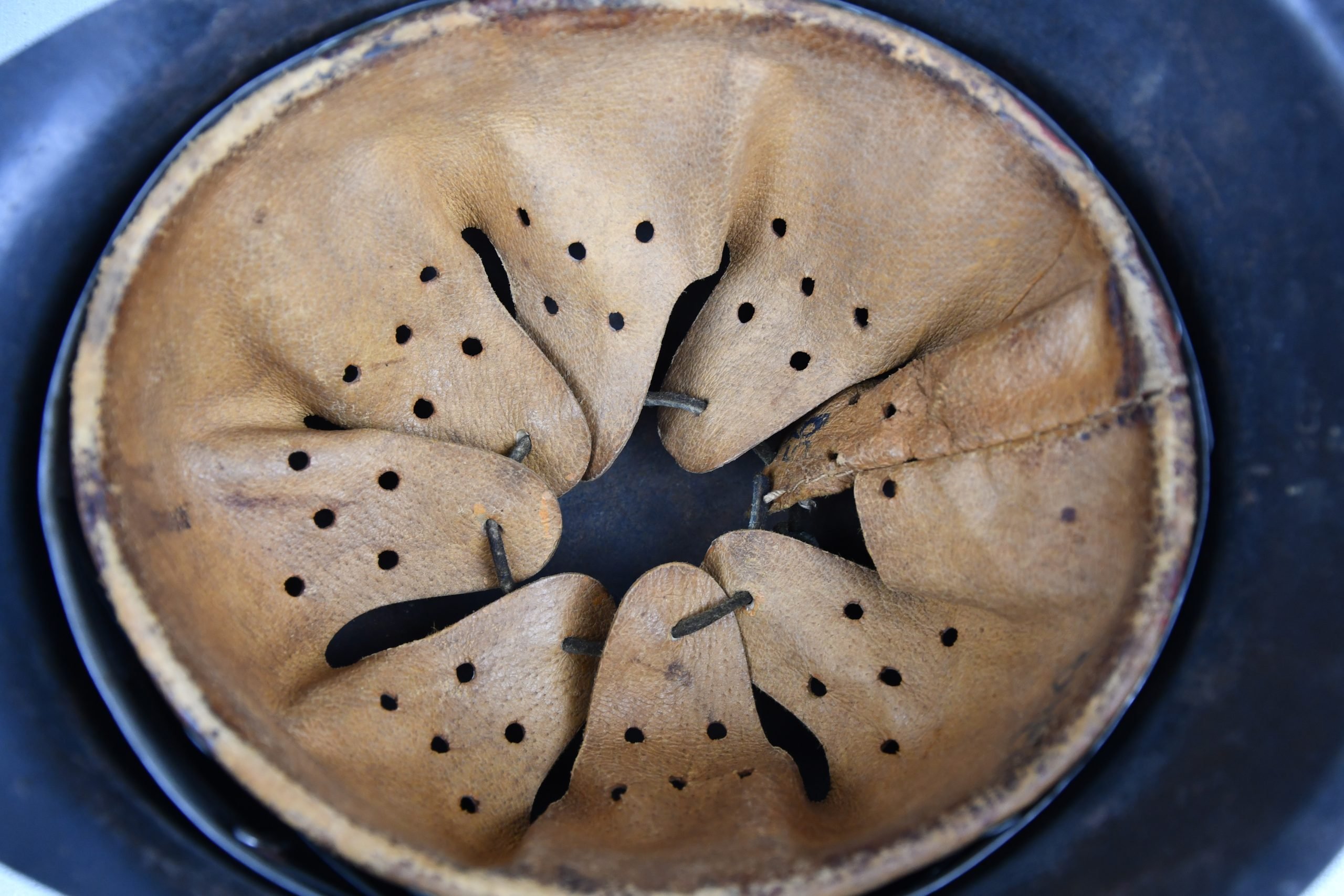 M42 Luftwaffe single decal steel helmet ET64 — image 8