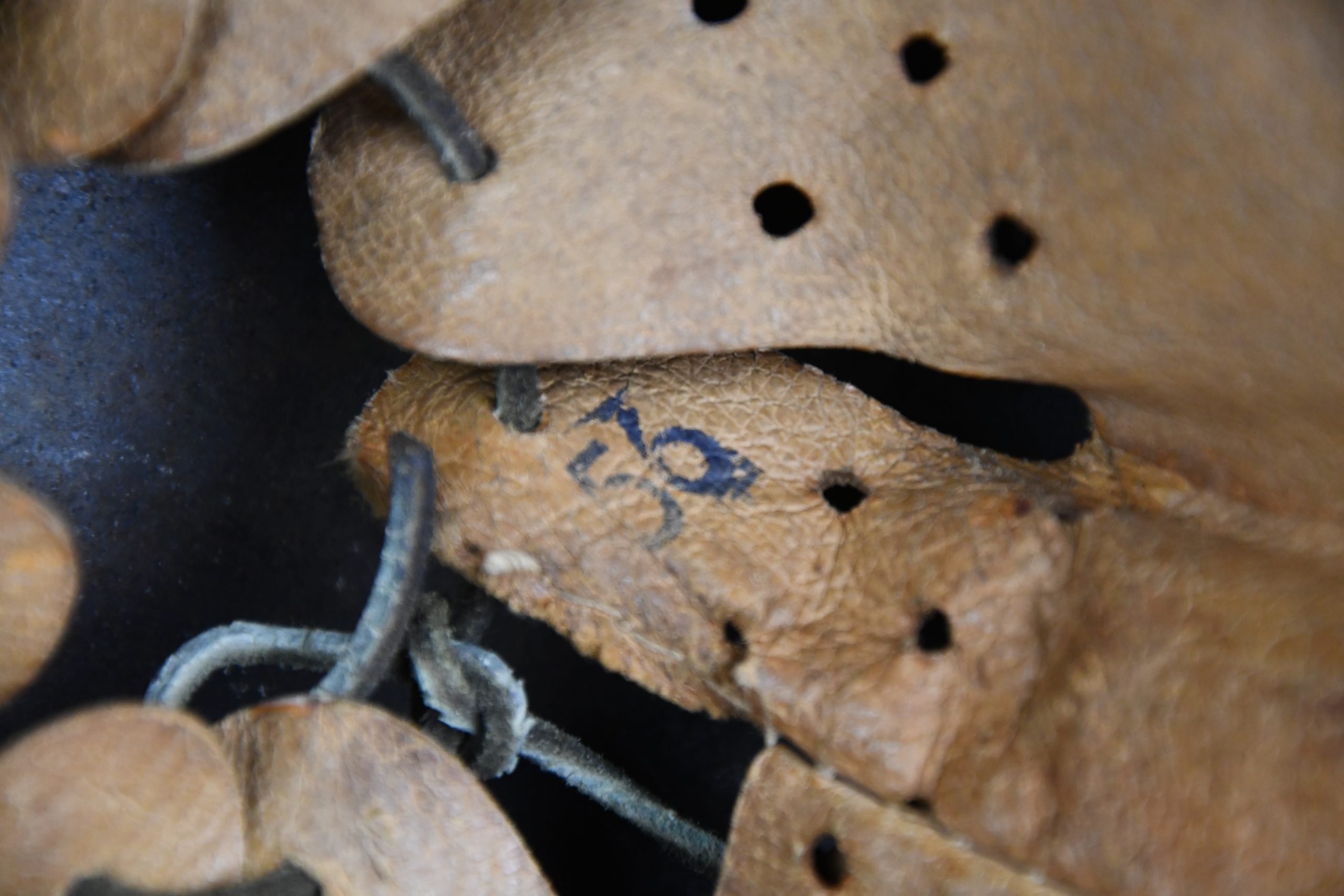 M42 Luftwaffe single decal steel helmet ET64 — image 9