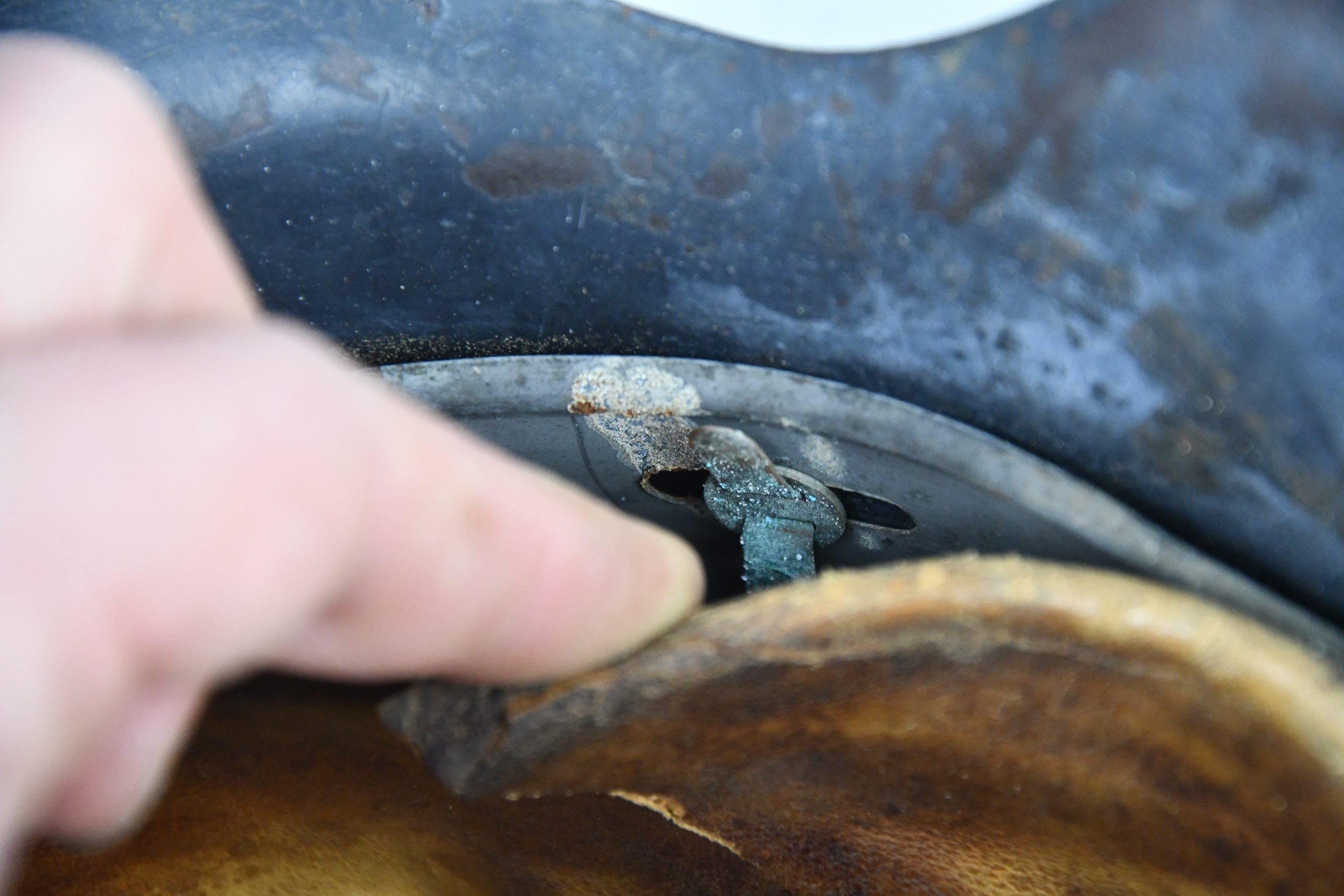 M42 Luftwaffe single decal camouflage steel helmet ckl66 — image 13