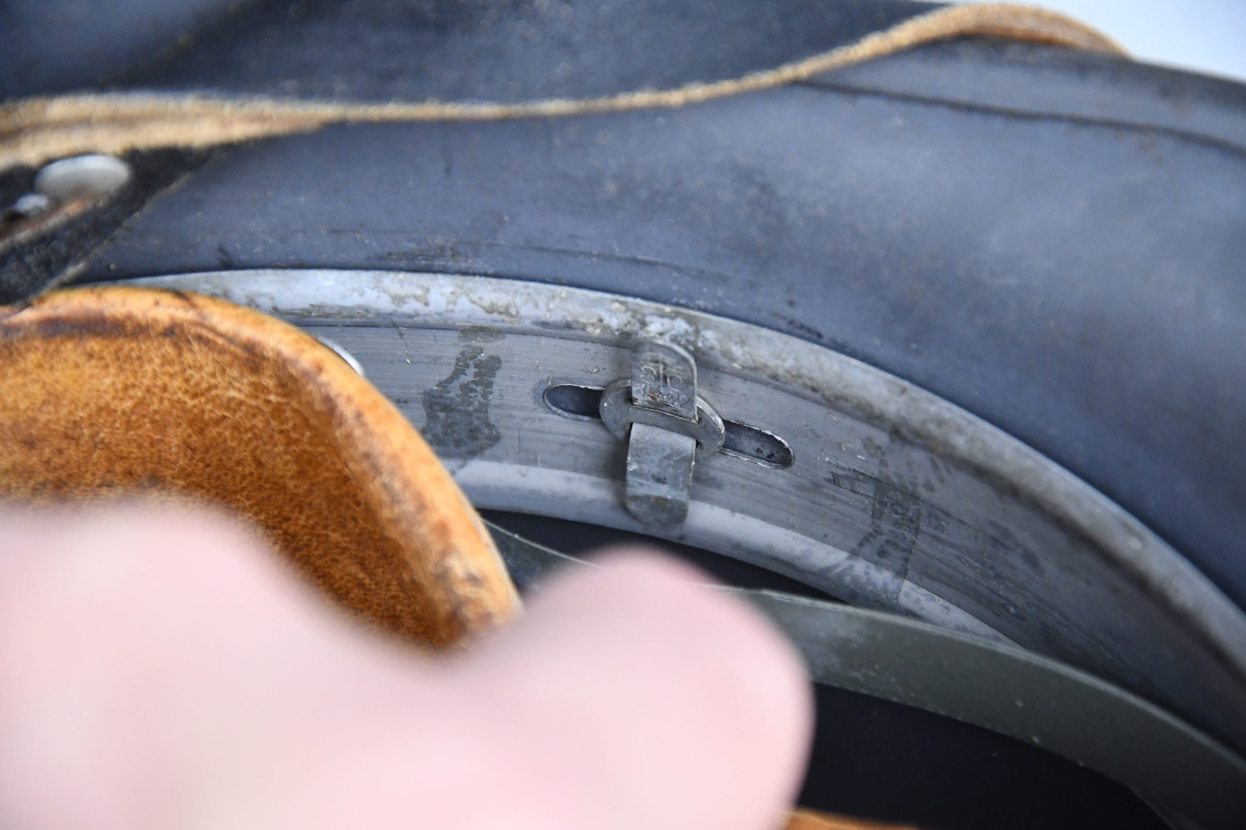 MINT M40 Luftwaffe single decal steel helmet Q66 — image 15